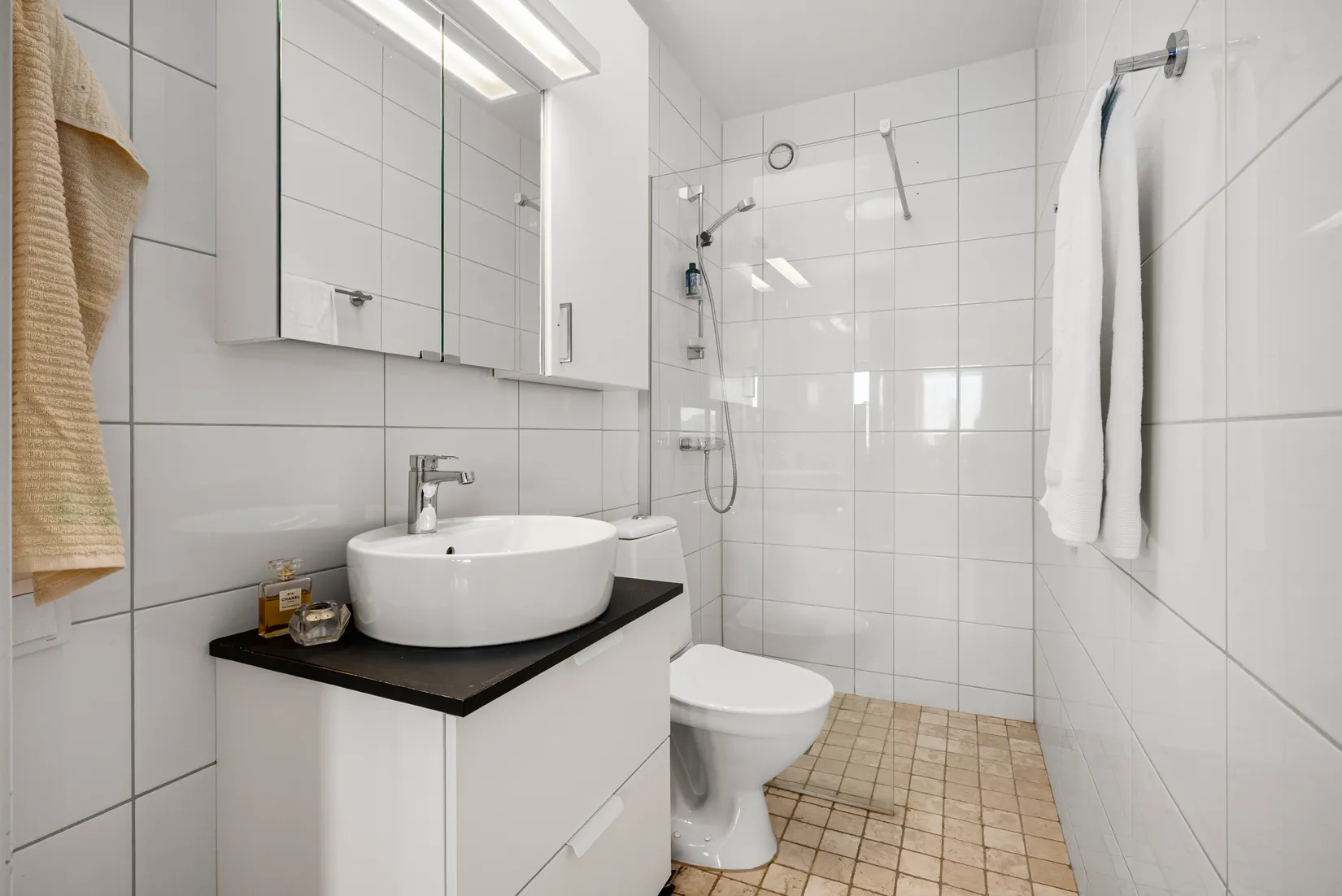 Bostadsrätt, Östersundsgatan 7, Råcksta, Stockholm