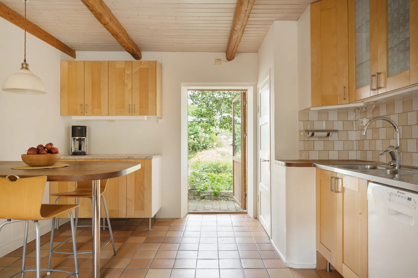 Villa, Gård/Skog, Skräddarödsvägen 7, Skräddaröd, Simrishamn