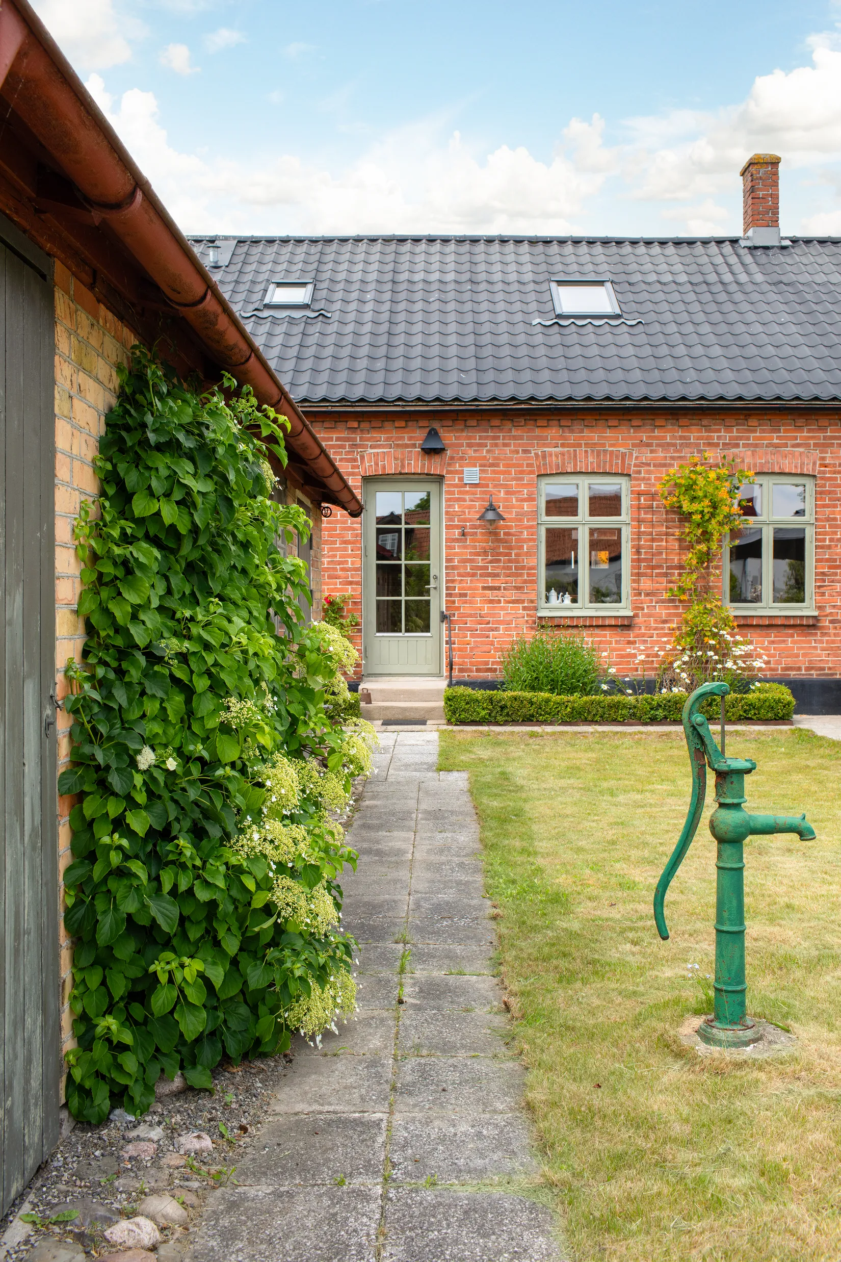 Villa, Föreningsgatan 14, Borrby, Simrishamn
