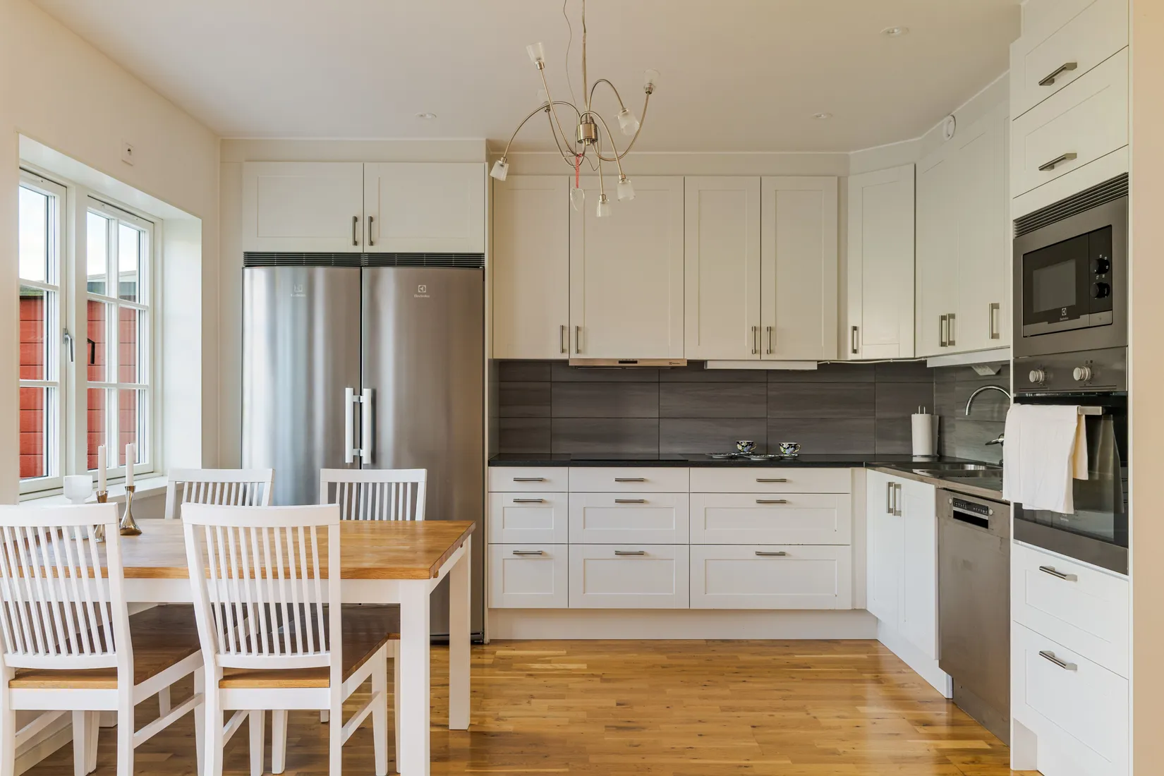 Bostadsrätt, Radhus, Nästegårdsvägen 37C, Lillån, Örebro