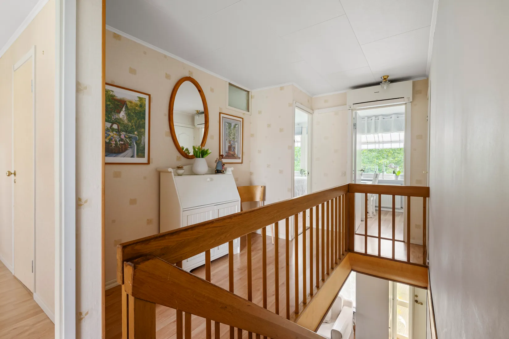 Villa, Radhus, Kärrgränd 10, Kälvesta, Stockholm