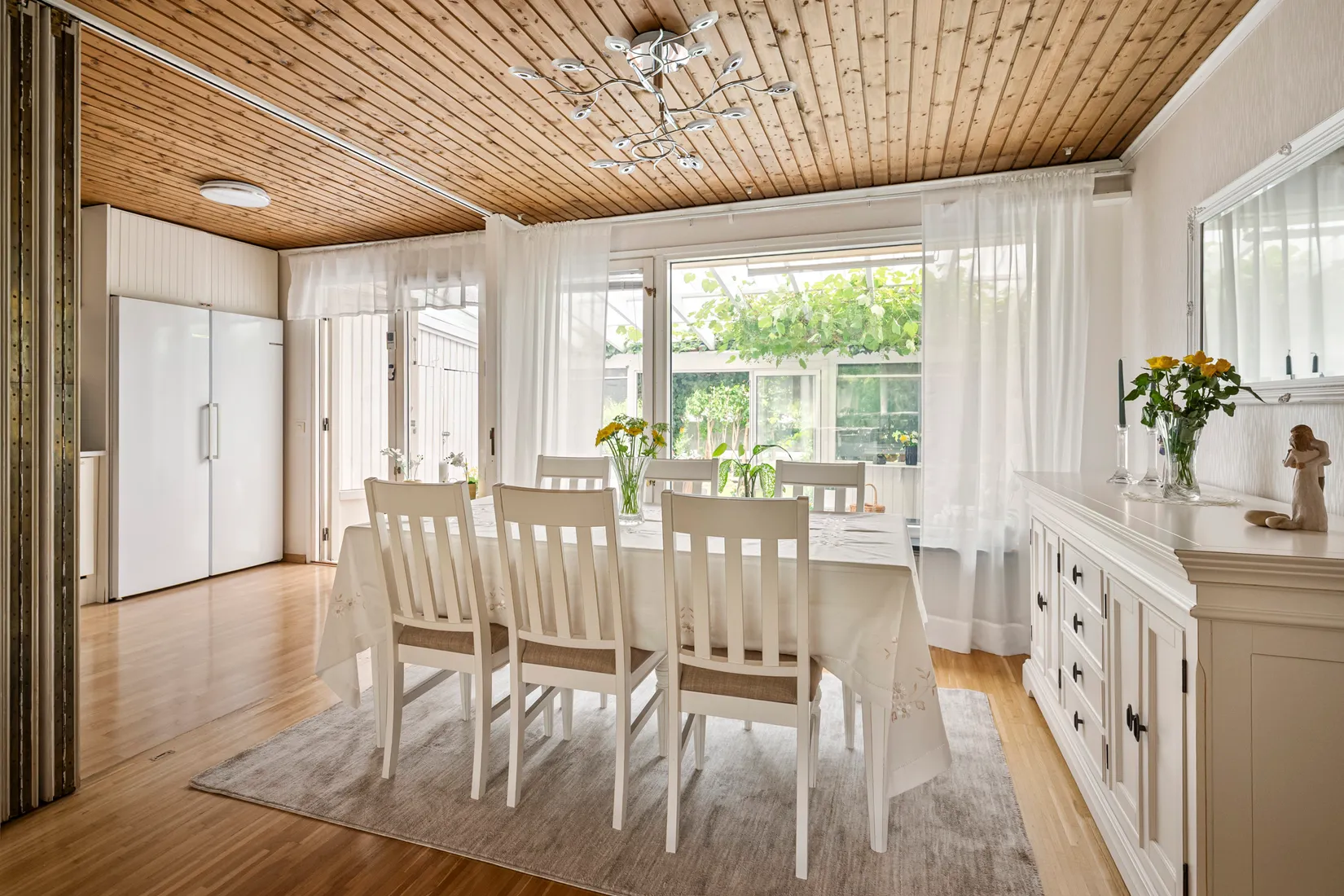 Villa, Radhus, Kärrgränd 10, Kälvesta, Stockholm