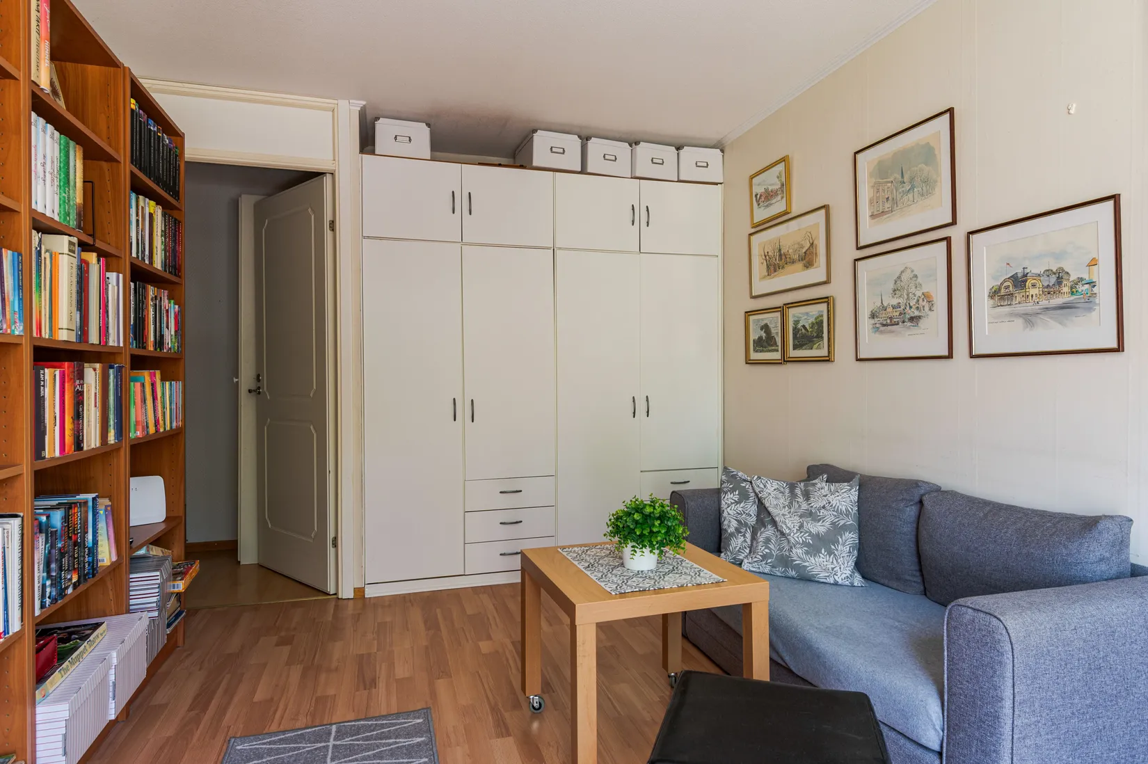Villa, Radhus, Stallsbergsvägen 20E, Grankulla, Motala