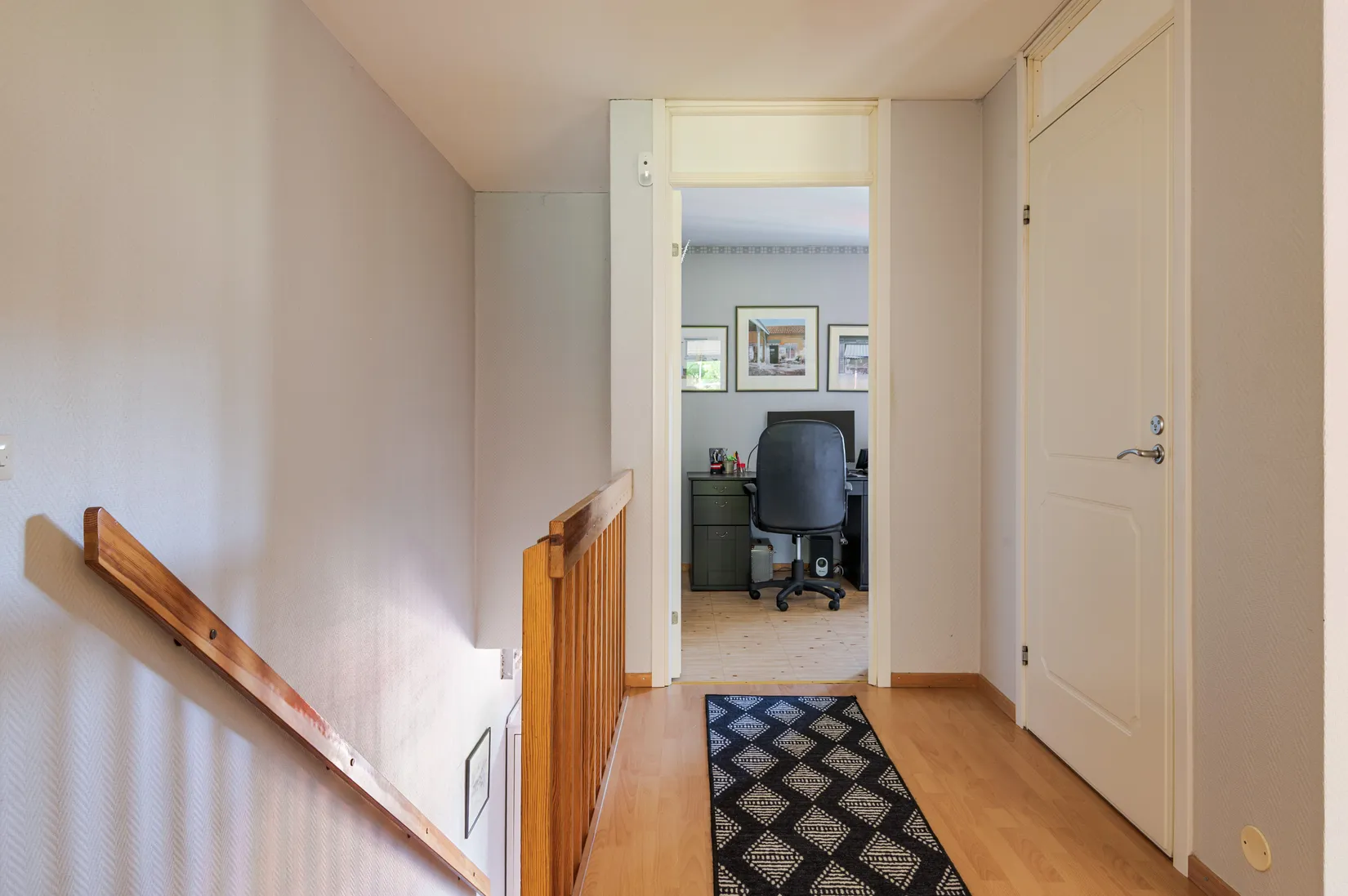 Villa, Radhus, Stallsbergsvägen 20E, Grankulla, Motala