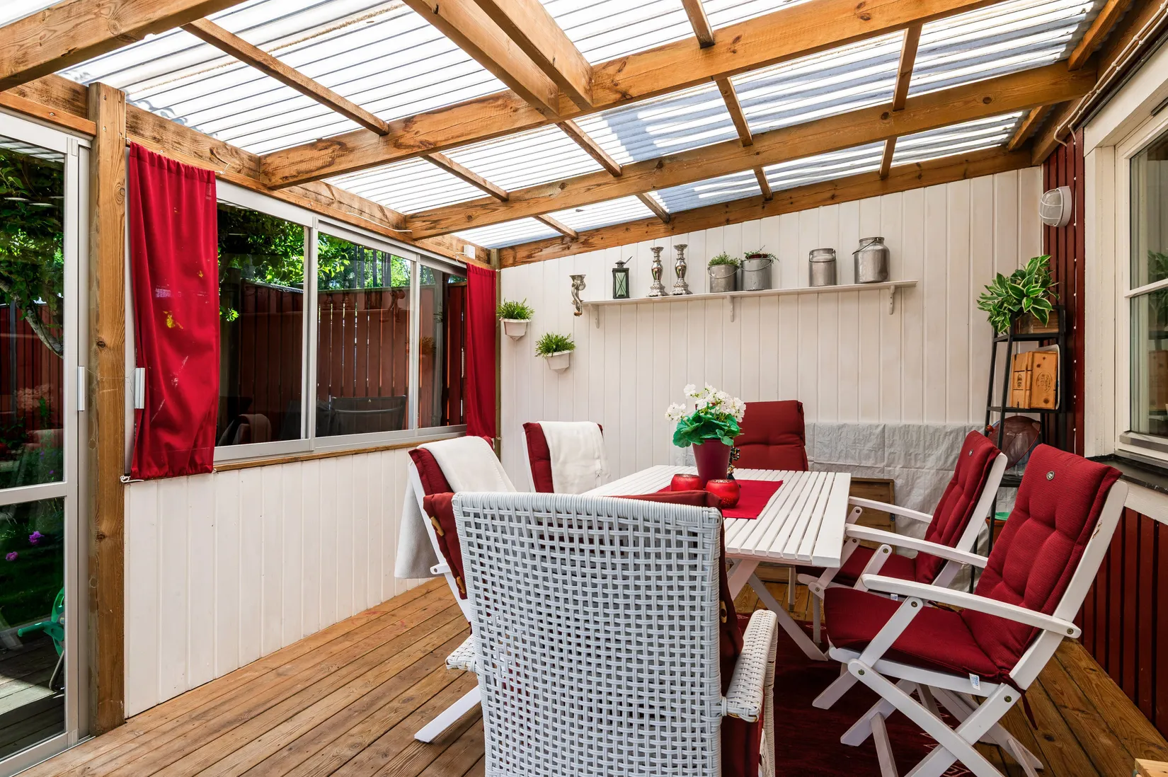Villa, Radhus, Stallsbergsvägen 20E, Grankulla, Motala