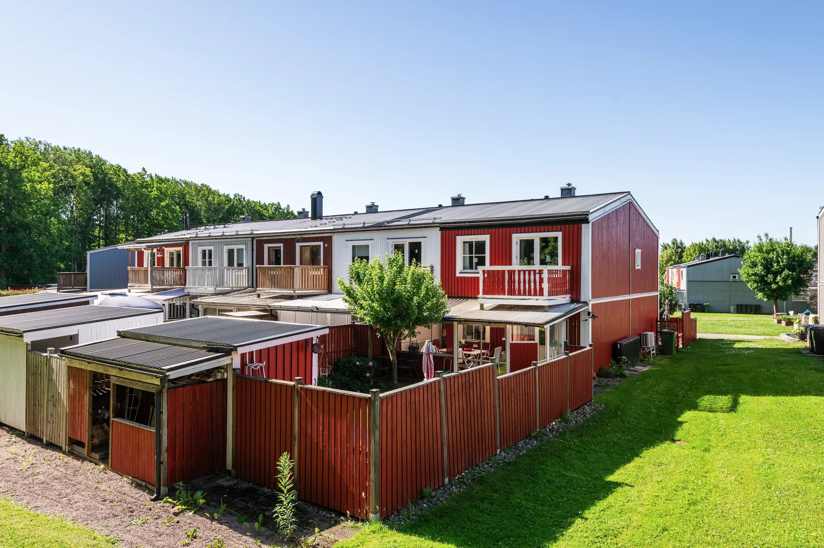 Villa, Radhus, Stallsbergsvägen 20E, Grankulla, Motala