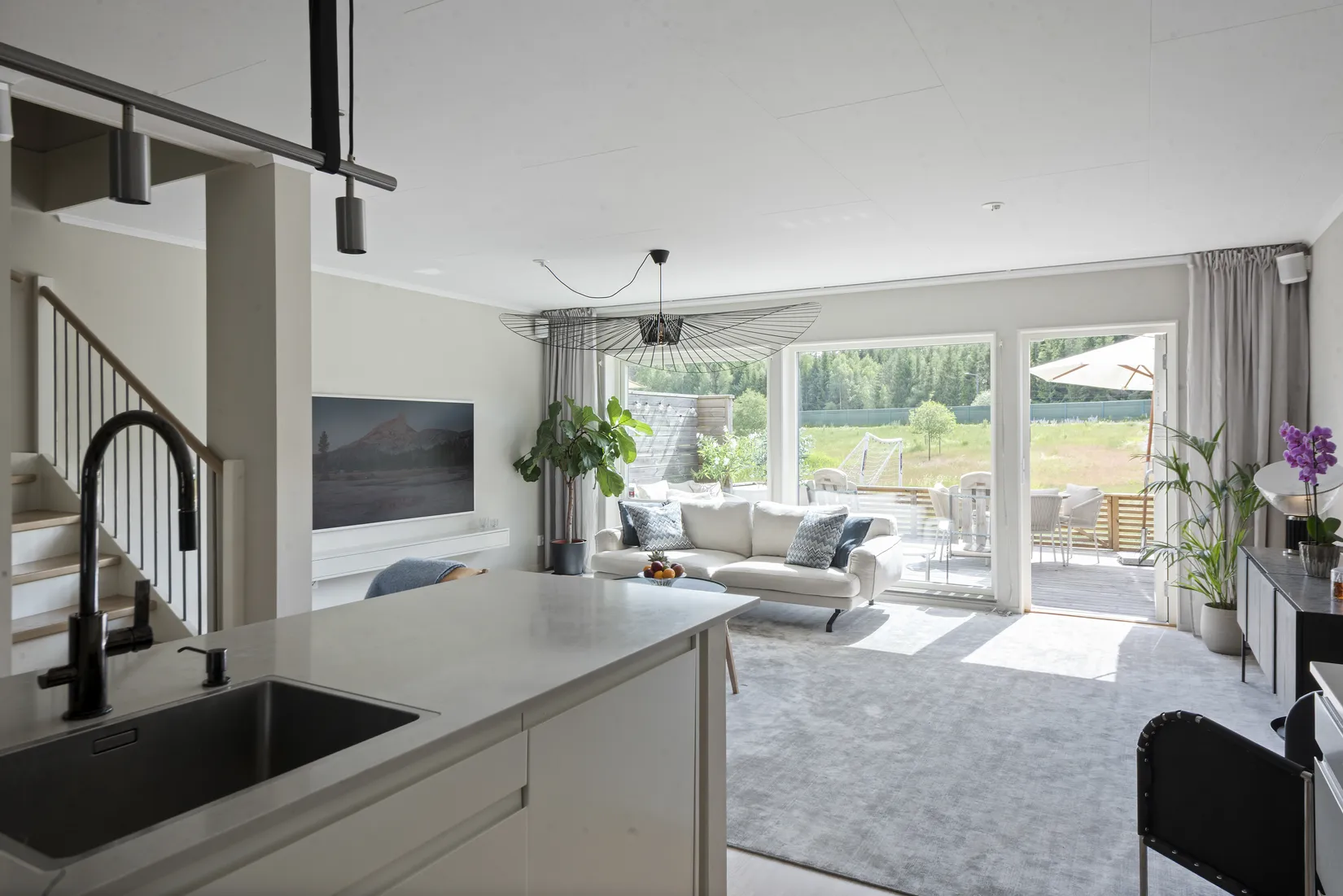 Bostadsrätt, Radhus, Arningetorpsvägen 66, Hägerneholm, Arninge, Täby