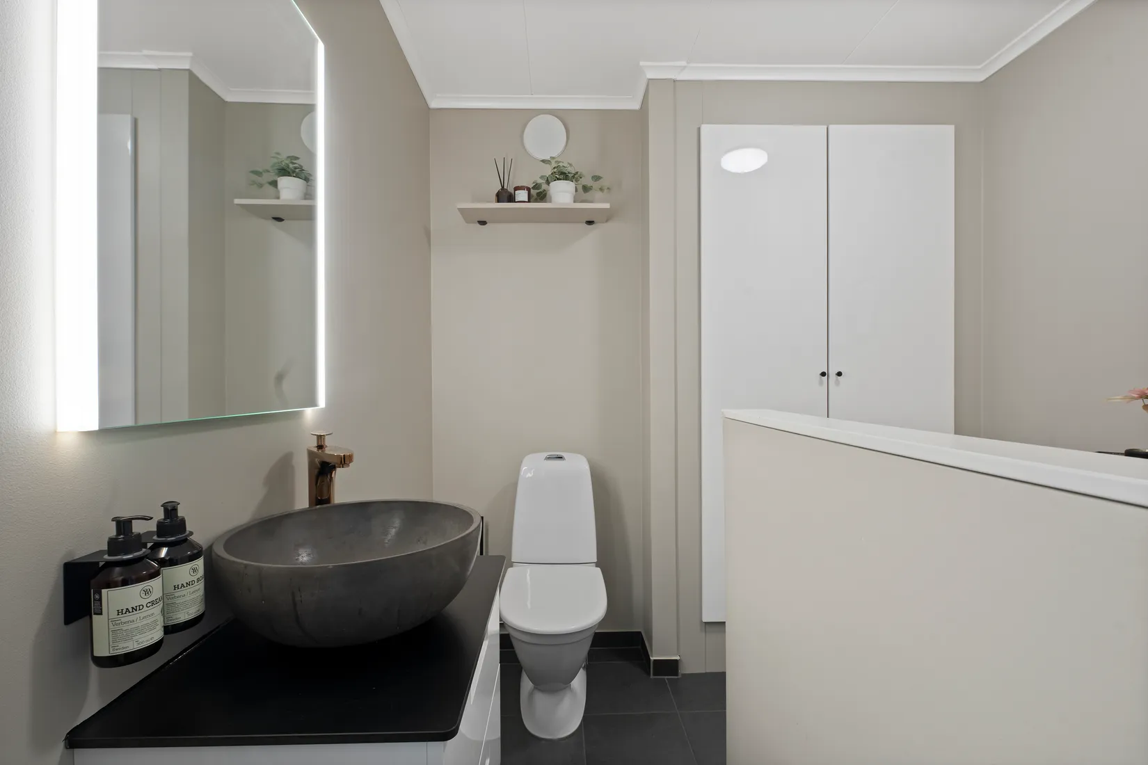 Villa, Radhus, Nöthårsvägen 33, Nåntuna, Uppsala