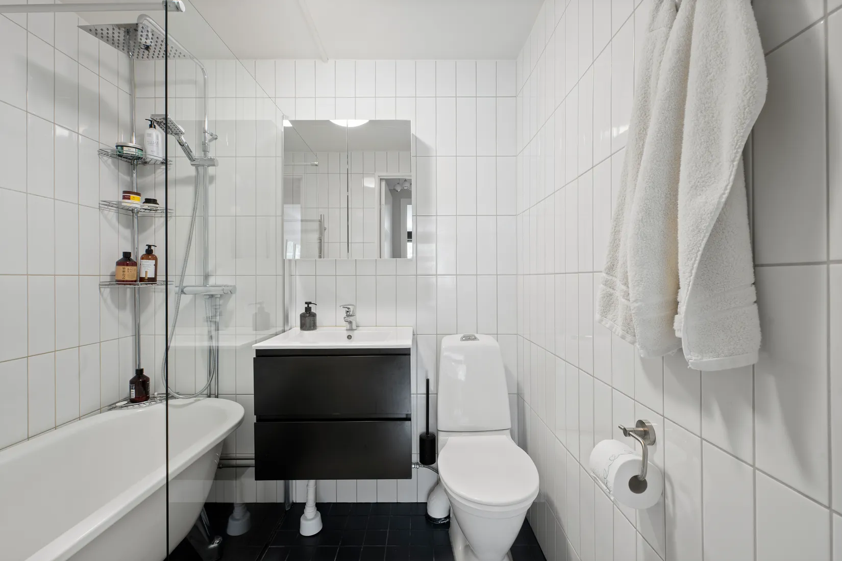 Villa, Radhus, Nöthårsvägen 33, Nåntuna, Uppsala