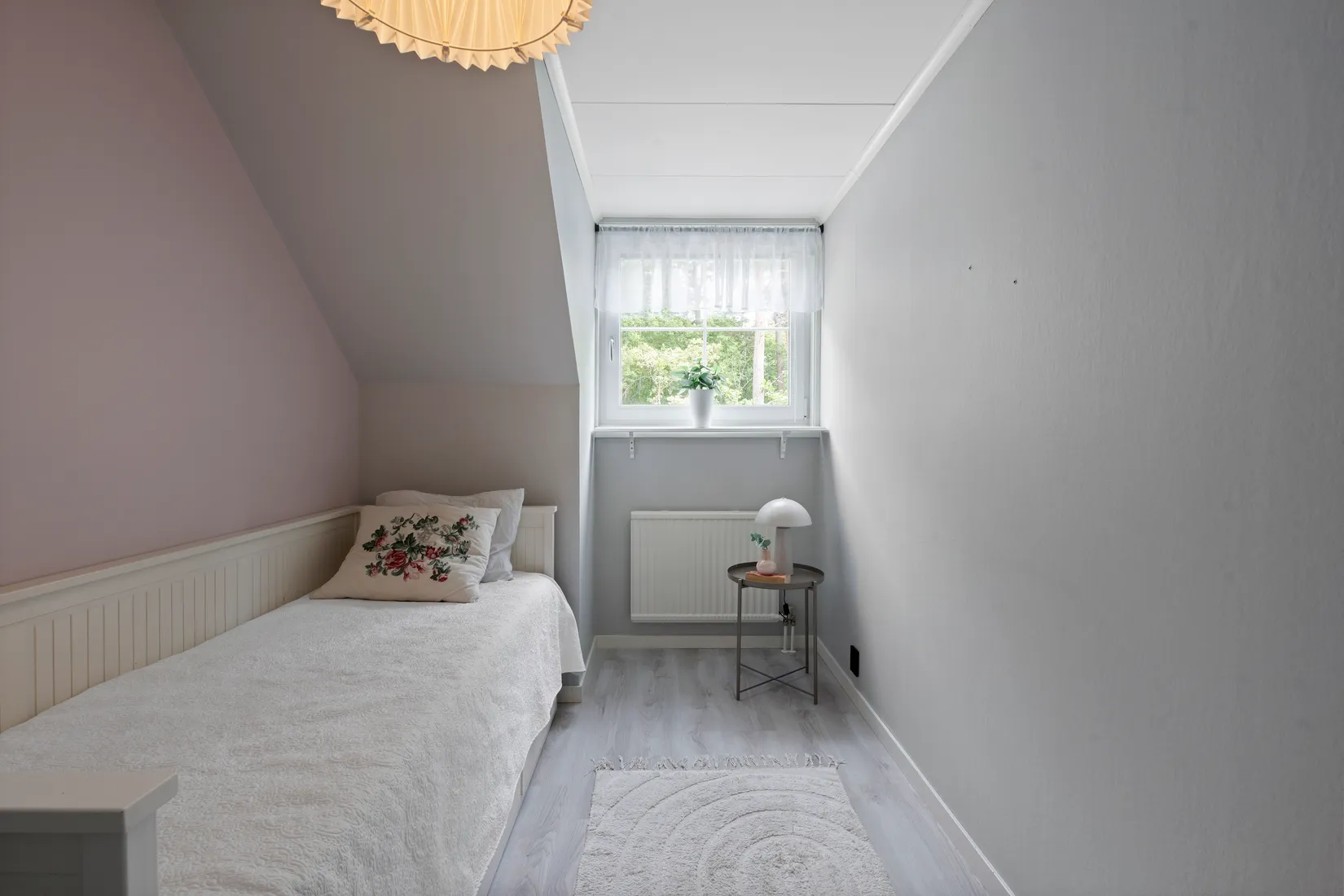 Villa, Radhus, Nöthårsvägen 33, Nåntuna, Uppsala