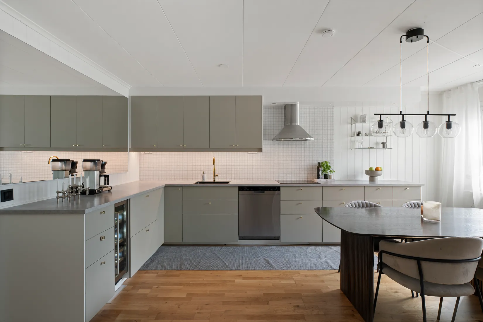 Villa, Radhus, Nöthårsvägen 33, Nåntuna, Uppsala