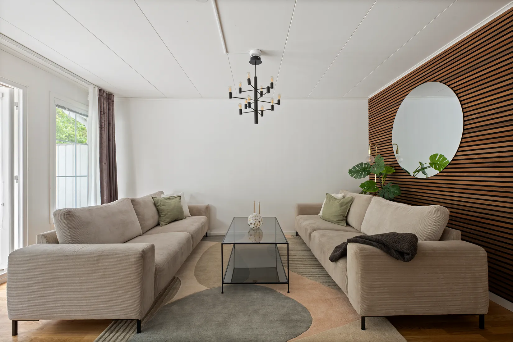 Villa, Radhus, Nöthårsvägen 33, Nåntuna, Uppsala