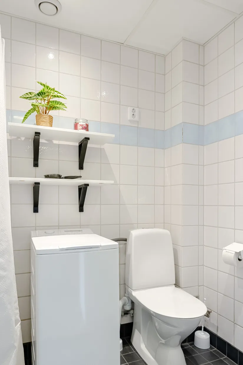 Bostadsrätt, Hagavägen 8B, Östanås, Köping