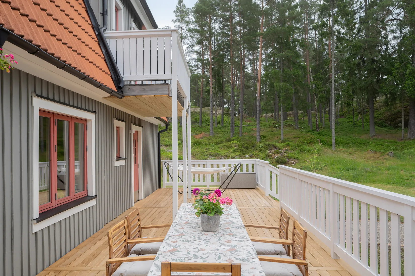 Villa, Nejlikevägen 16, Botkyrka