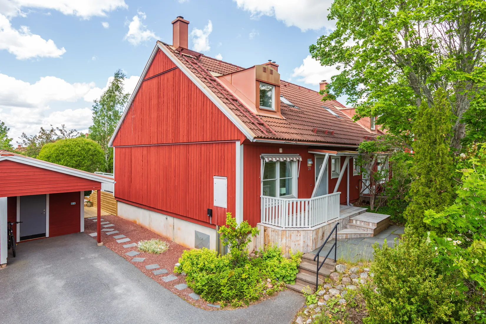 Bostadsrätt, Radhus, Jarlavägen 29, Södra Haga, Vallentuna