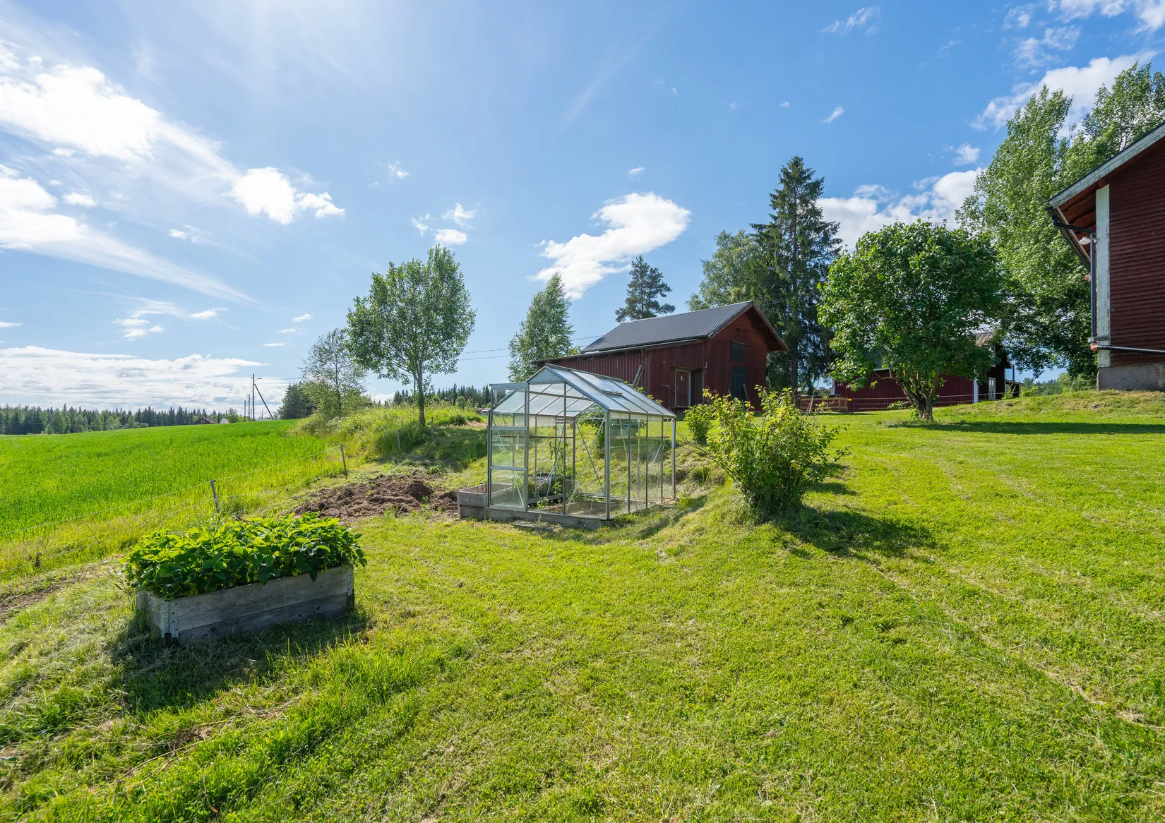 Gård/Skog, Svärdsjövägen 444, Sandviken