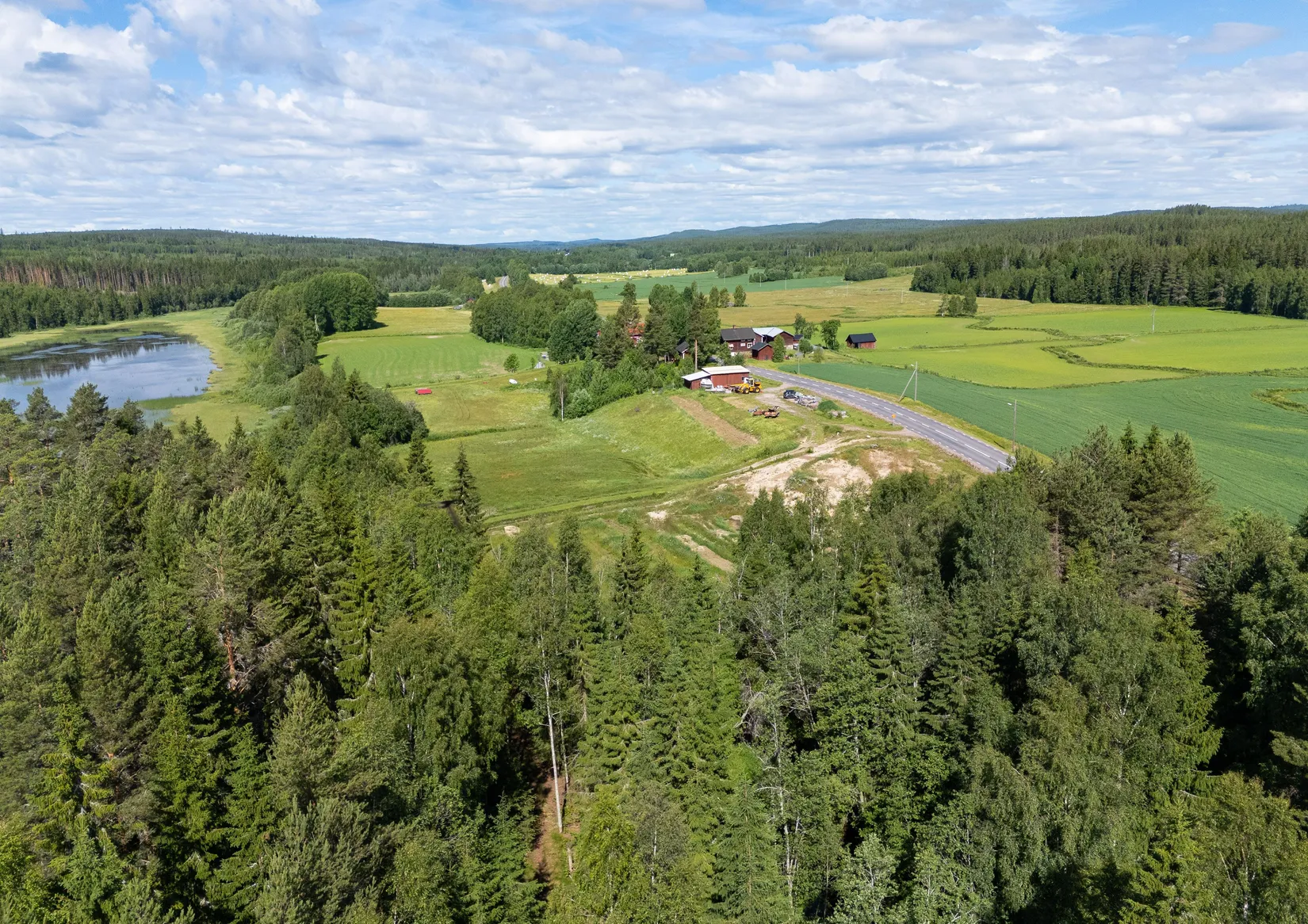 Gård/Skog, Svärdsjövägen 444, Sandviken