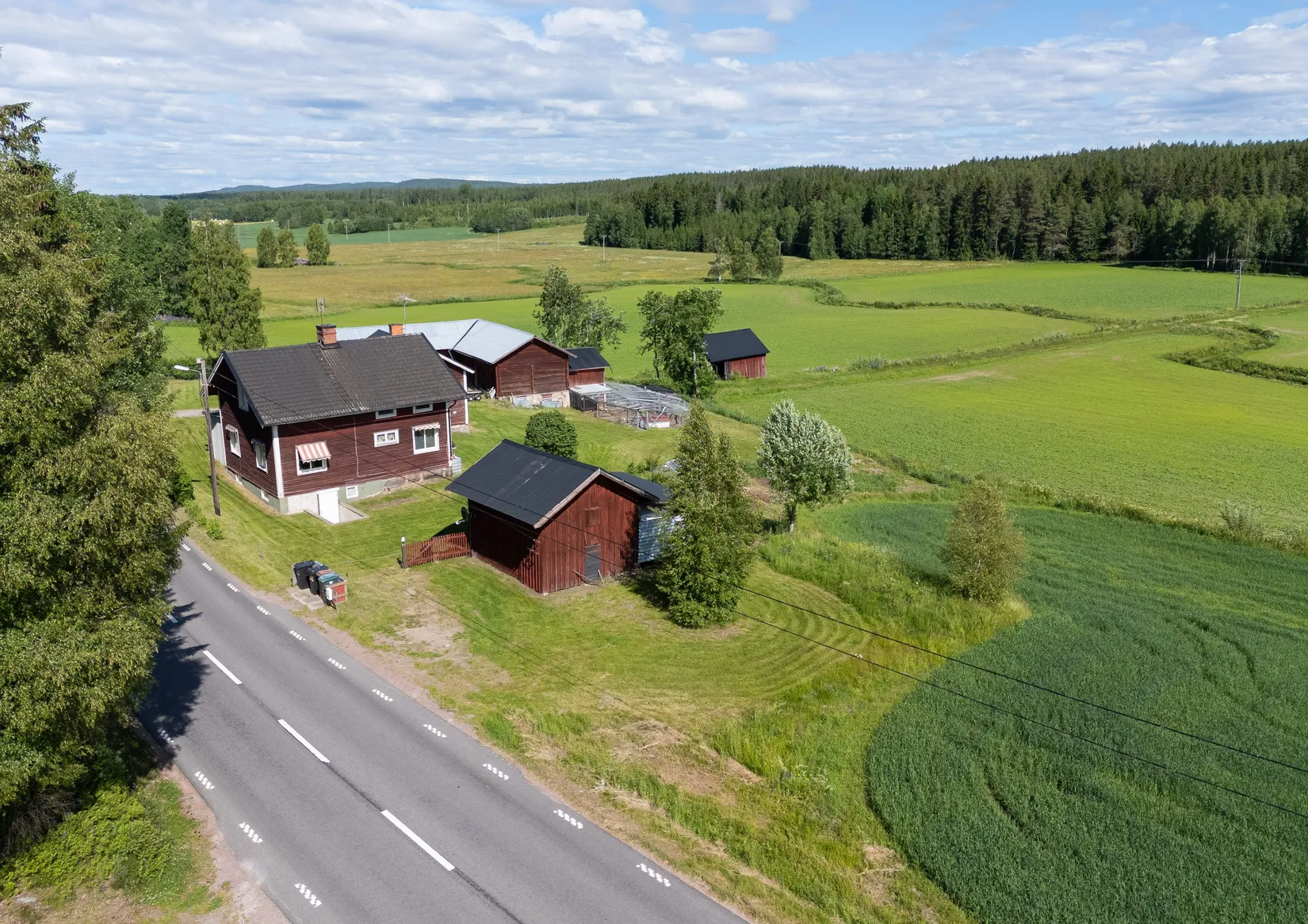 Gård/Skog, Svärdsjövägen 444, Sandviken