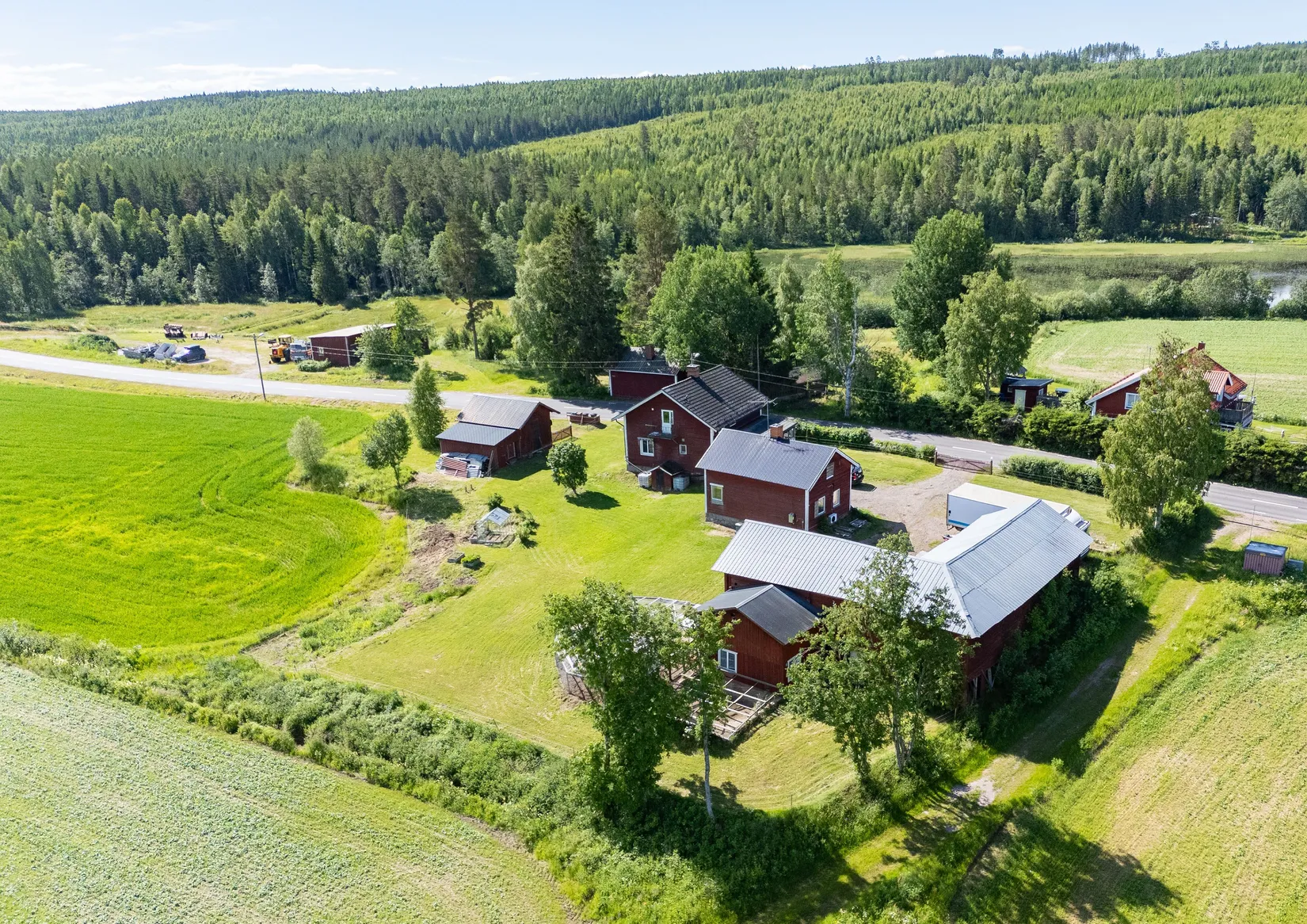 Gård/Skog, Svärdsjövägen 444, Sandviken