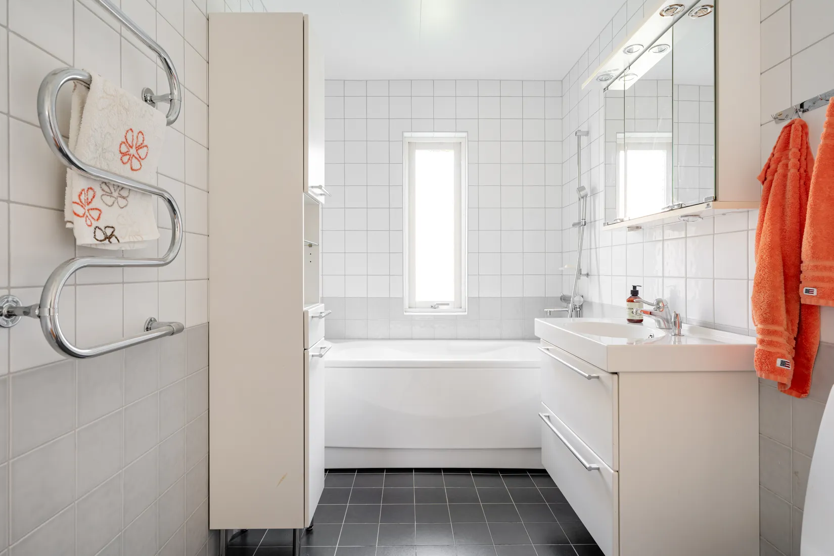 Villa, ÖRTVÄGEN 9, Täby kyrkby, Täby