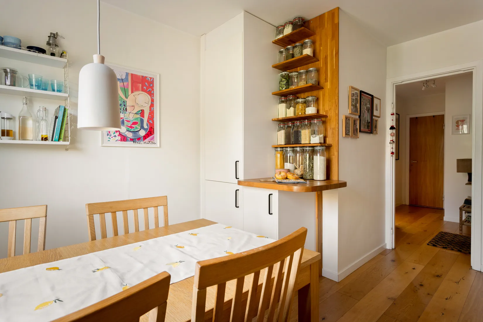 Bostadsrätt, Svartågatan 84, 2tr, Bagarmossen, Stockholm