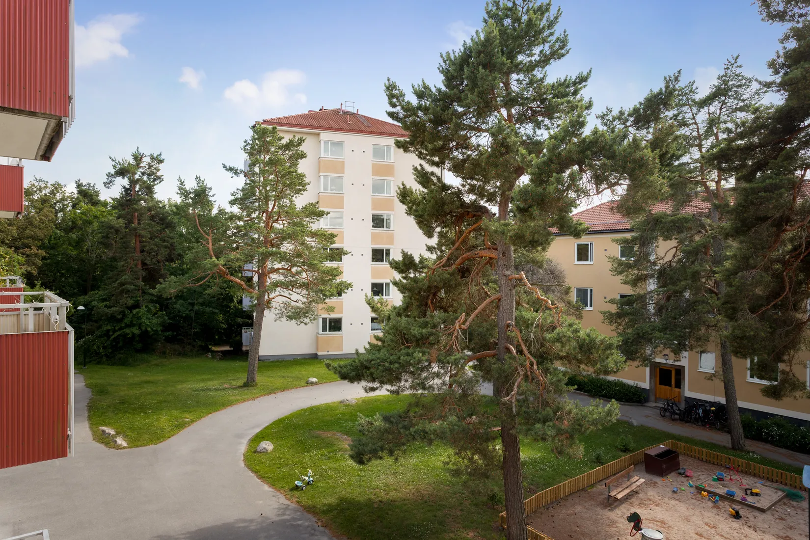 Bostadsrätt, Svartågatan 84, 2tr, Bagarmossen, Stockholm