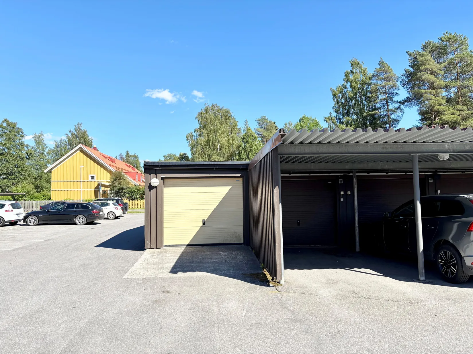 Radhus, Björnvägen 32, Marieberg, Umeå