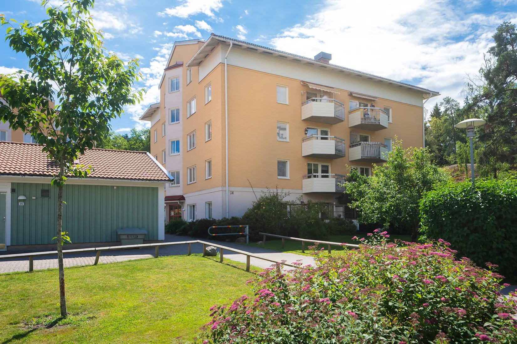 Bostadsrätt, Lillhagsvägen 14, Hagsätra - Älvsjöbadet, Stockholm
