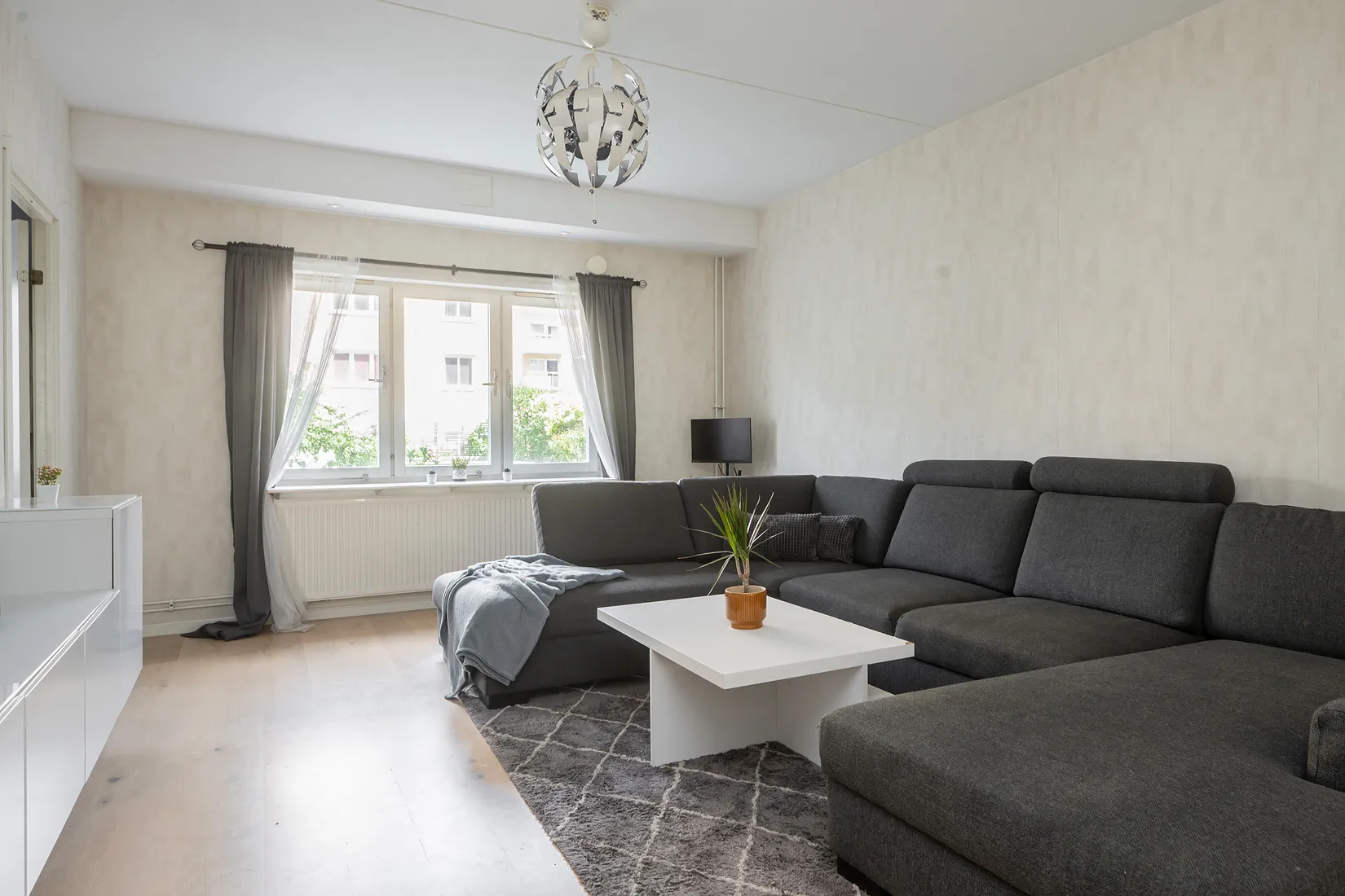 Bostadsrätt, Lillhagsvägen 14, Hagsätra - Älvsjöbadet, Stockholm