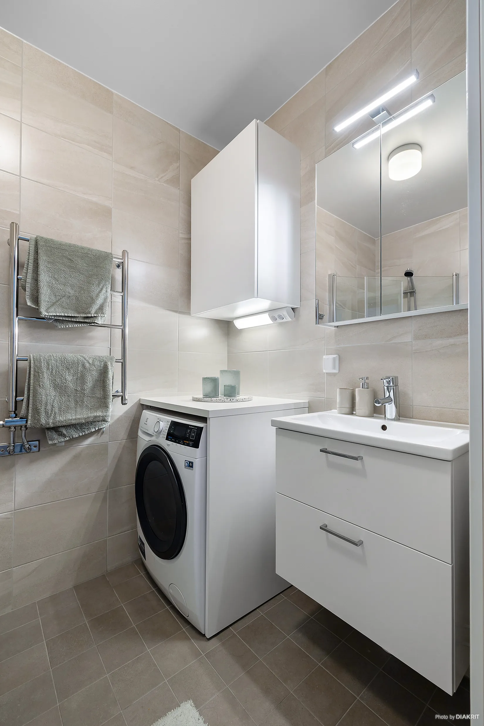 Bostadsrätt, Åkare Engströms Väg 5, 5 tr, Bromstensstaden, Stockholm