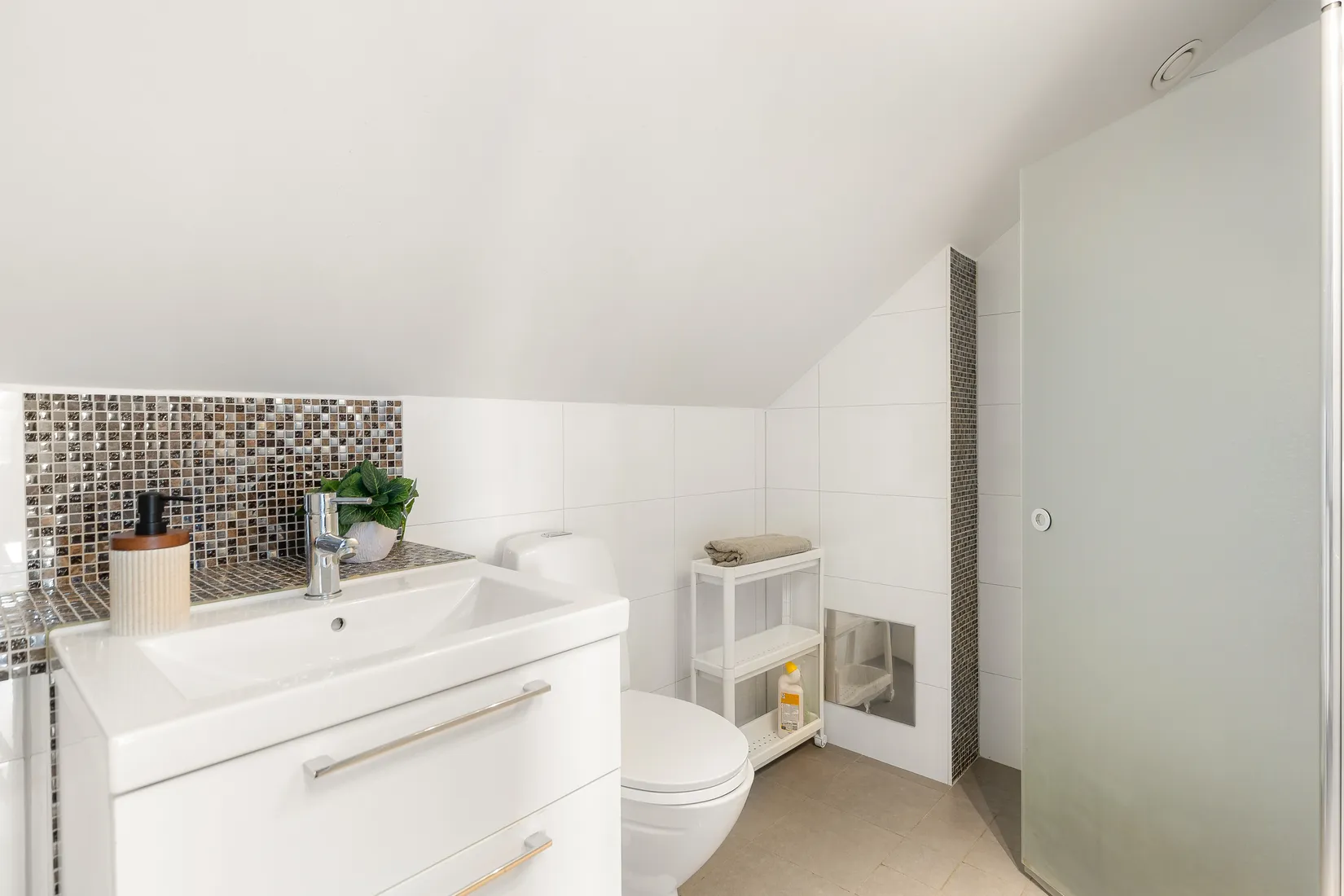 Bostadsrätt, Diamantstigen 13, Kungsängen/Tibblehöjden, Upplands-Bro
