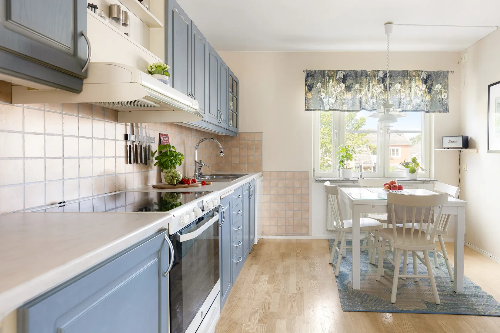 Bostadsrätt, Diamantstigen 13, Kungsängen/Tibblehöjden, Upplands-Bro