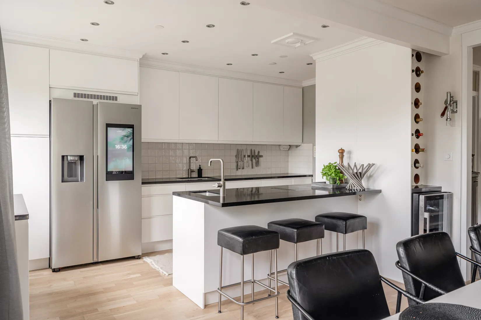 Villa, ÅSVÄGEN 11, Roslags näsby, Täby