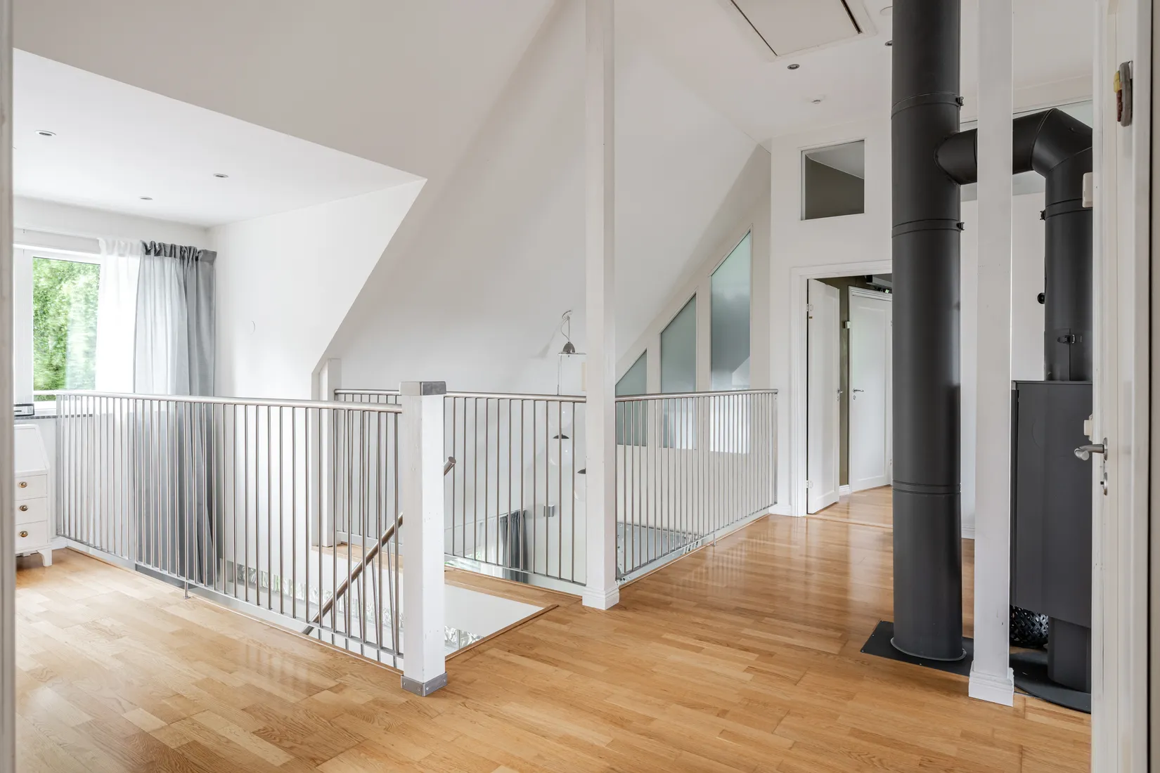 Villa, ÅSVÄGEN 11, Roslags näsby, Täby
