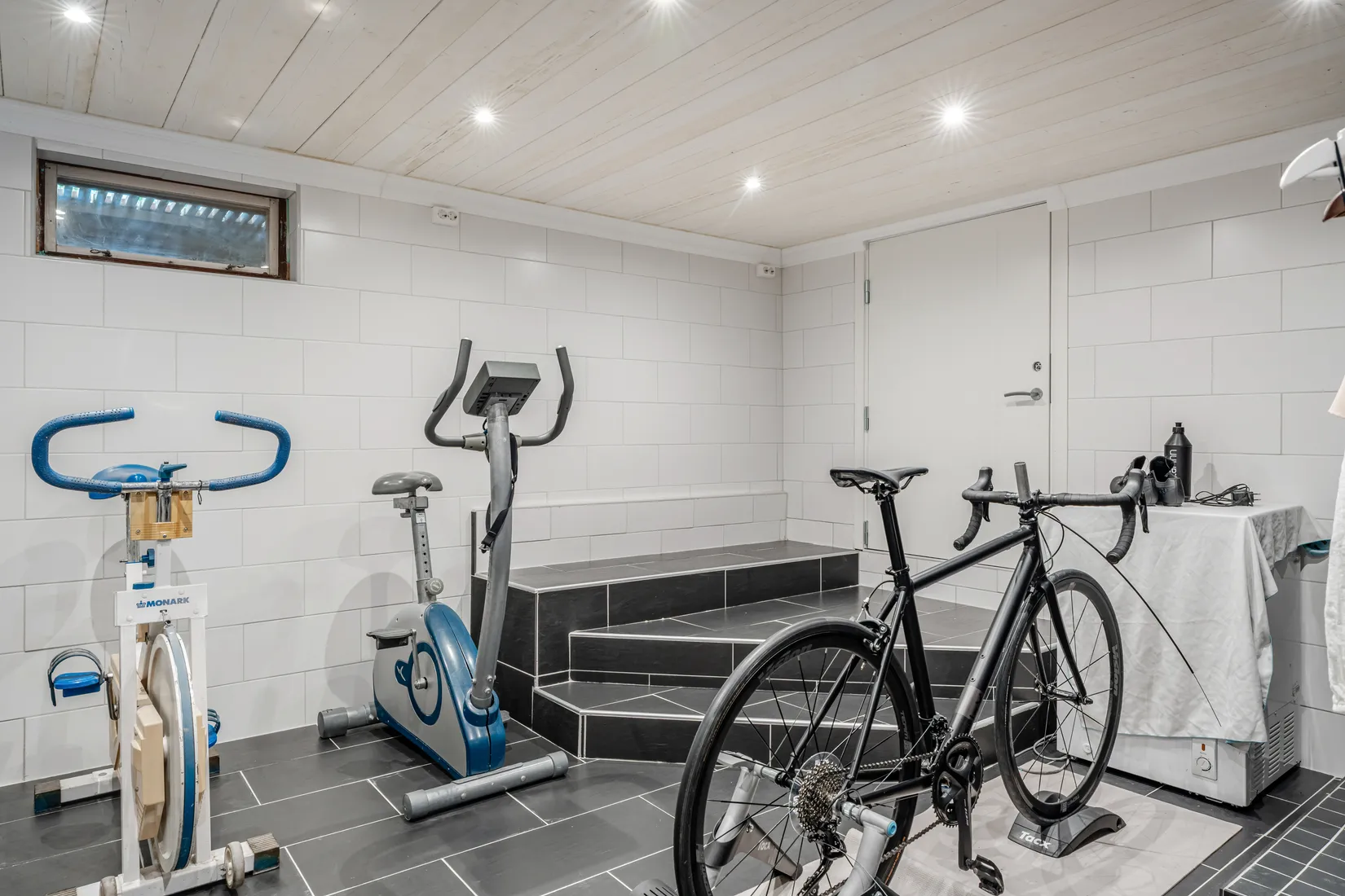 Villa, ÅSVÄGEN 11, Roslags näsby, Täby
