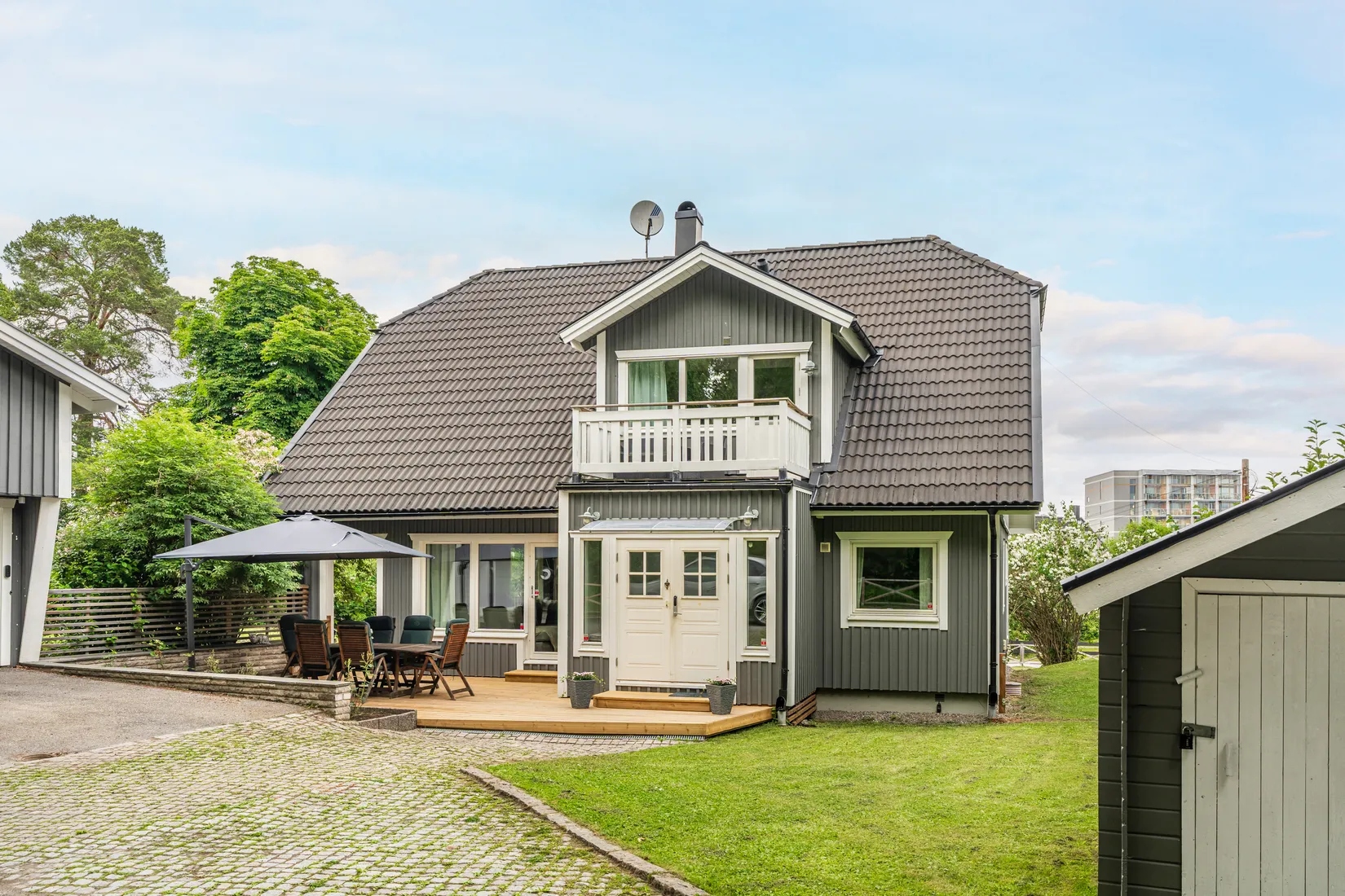 Villa, ÅSVÄGEN 11, Roslags näsby, Täby
