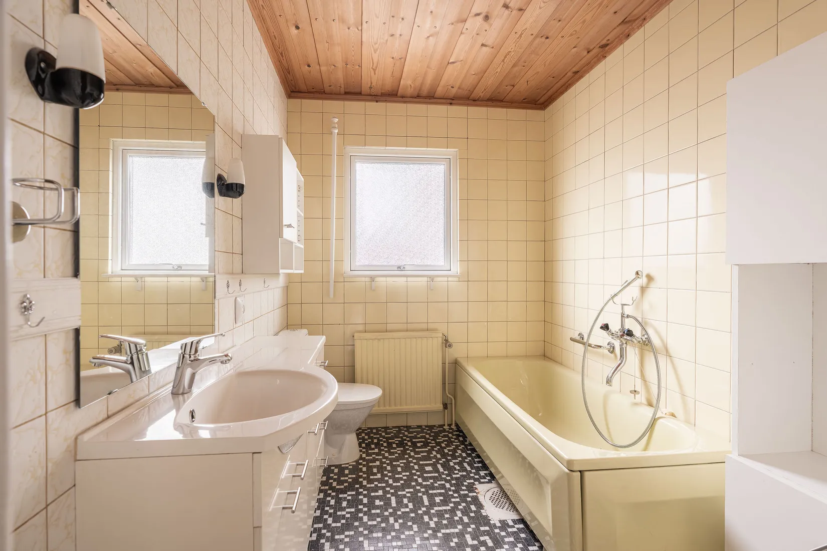 Villa, Genomgången 10, Östersund