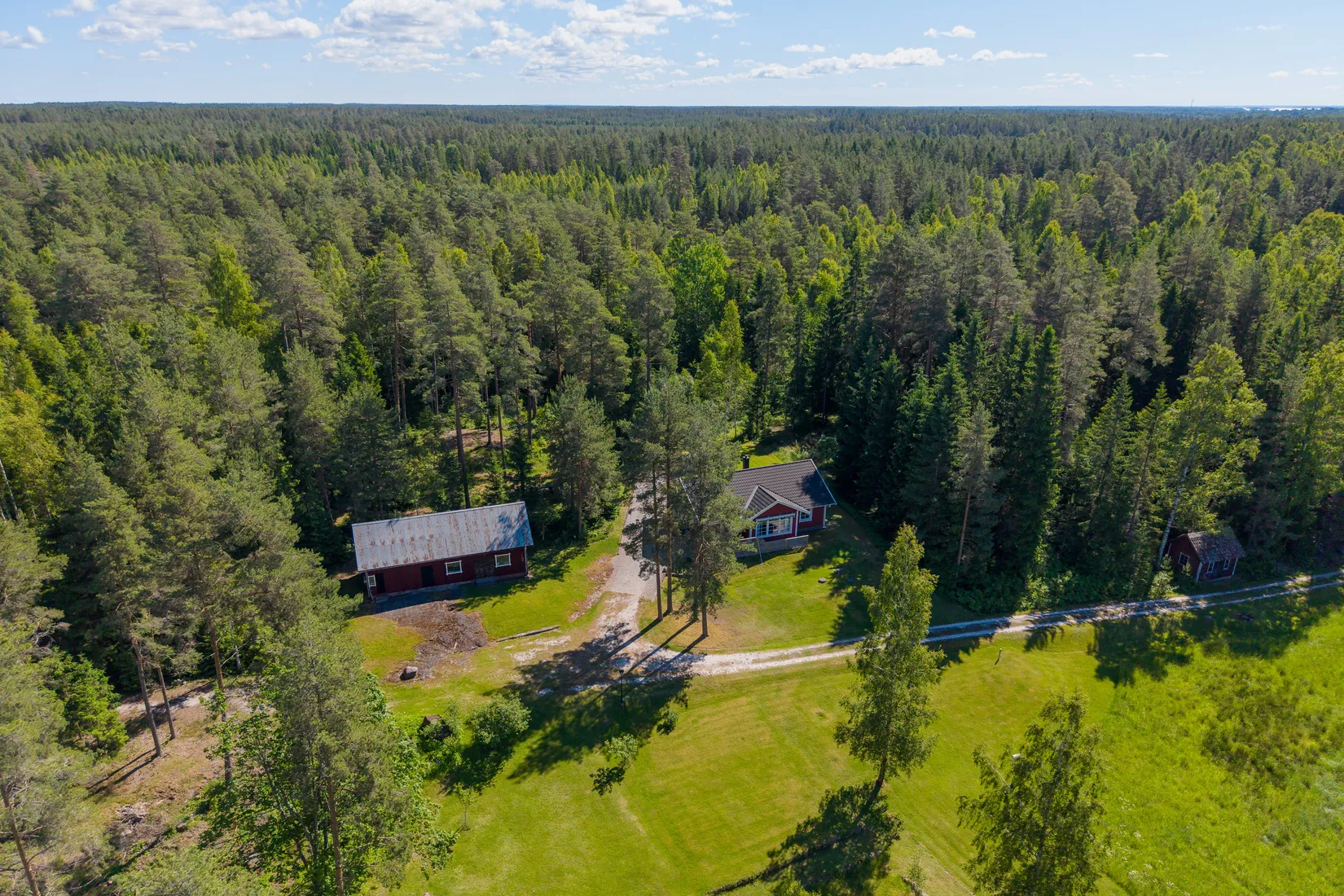Gård/Skog, Biverud 474, Glanshammar, Örebro