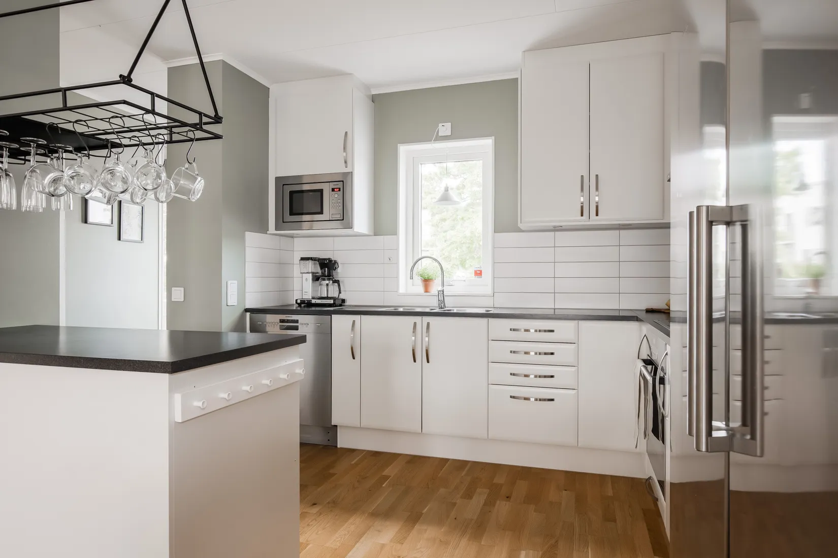 Radhus, Lassagårdsgatan 23, Trädgårdsstaden, Skövde