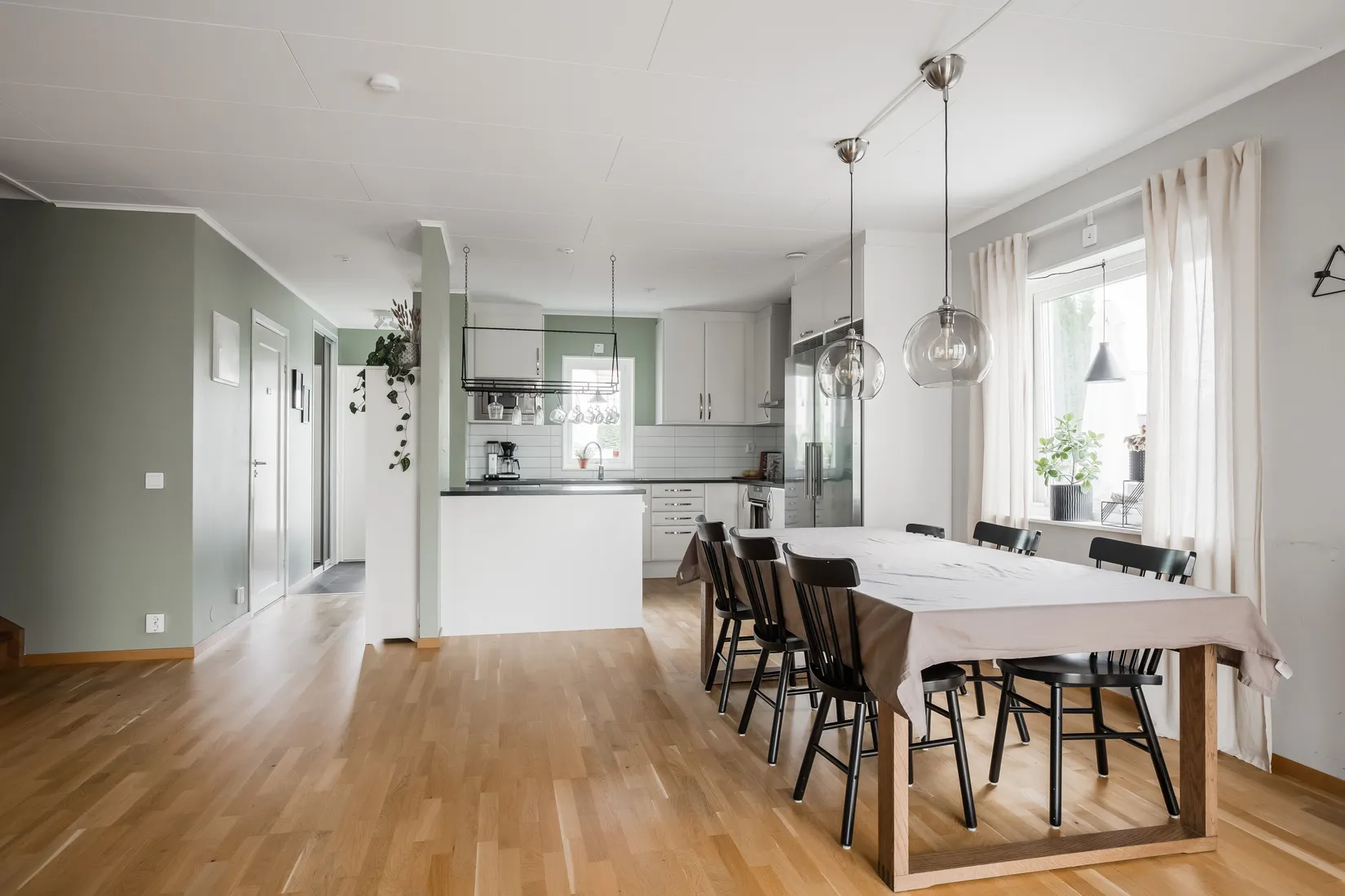 Radhus, Lassagårdsgatan 23, Trädgårdsstaden, Skövde