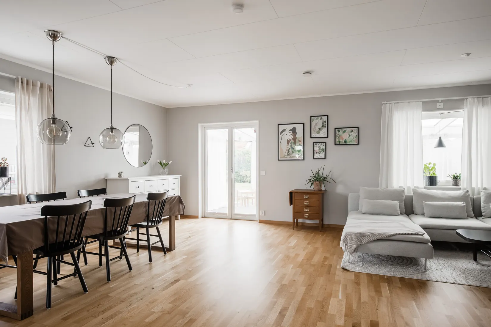 Radhus, Lassagårdsgatan 23, Trädgårdsstaden, Skövde