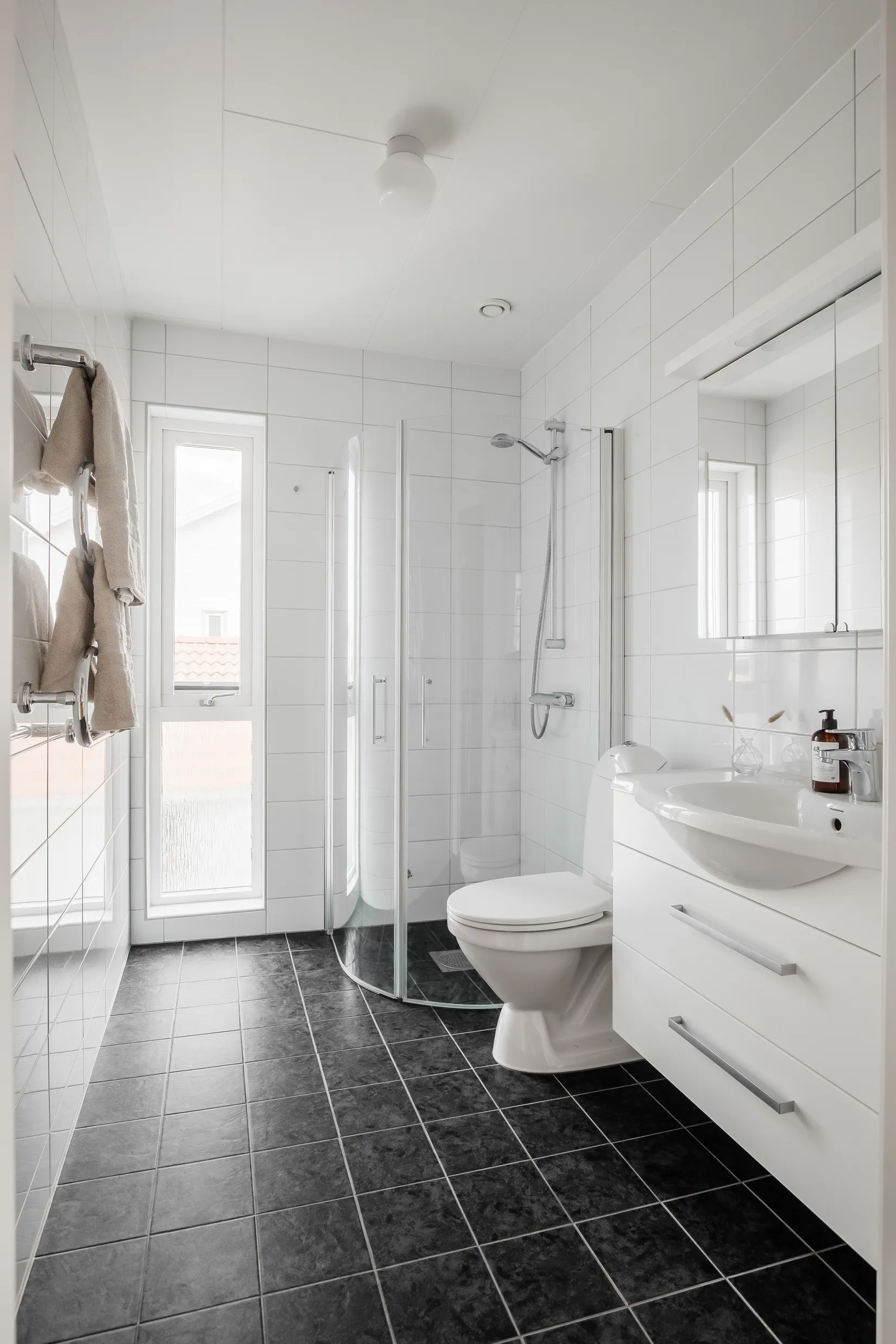 Radhus, Lassagårdsgatan 23, Trädgårdsstaden, Skövde
