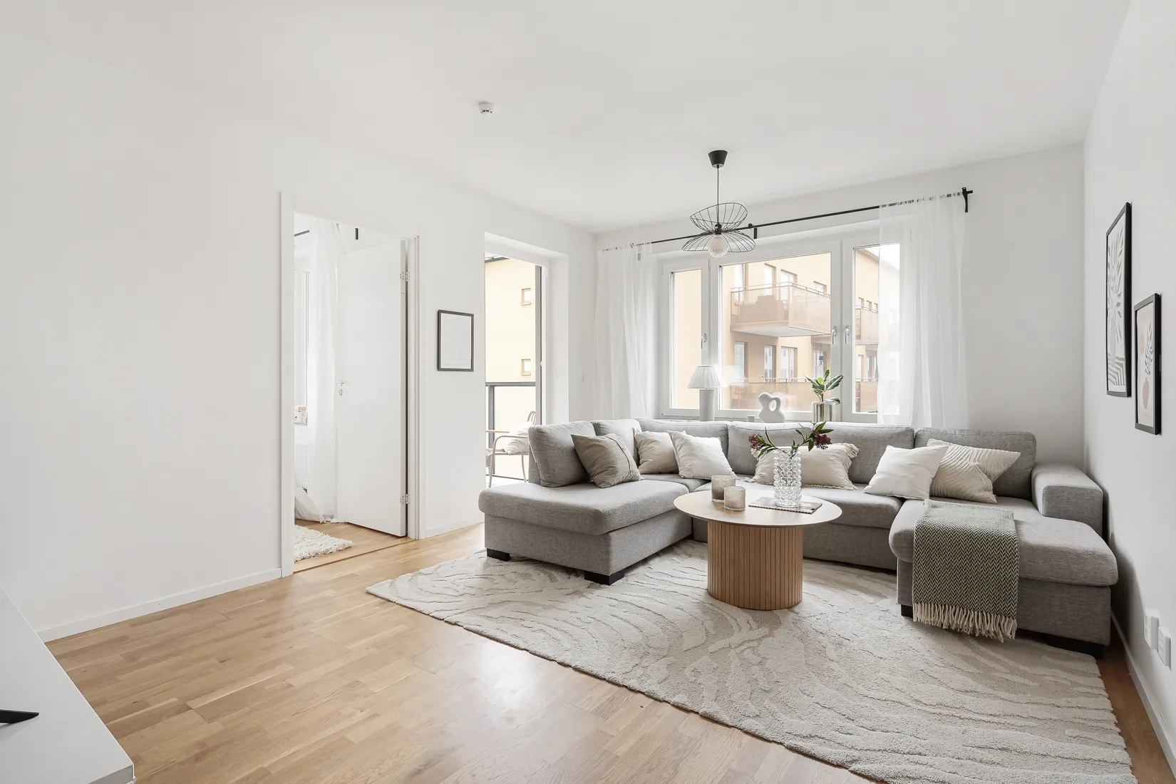 Bostadsrätt, Jämtlandsgatan 99, Vån 3 (13036/1206), Vällingby Parkstad / Råcksta, Stockholm