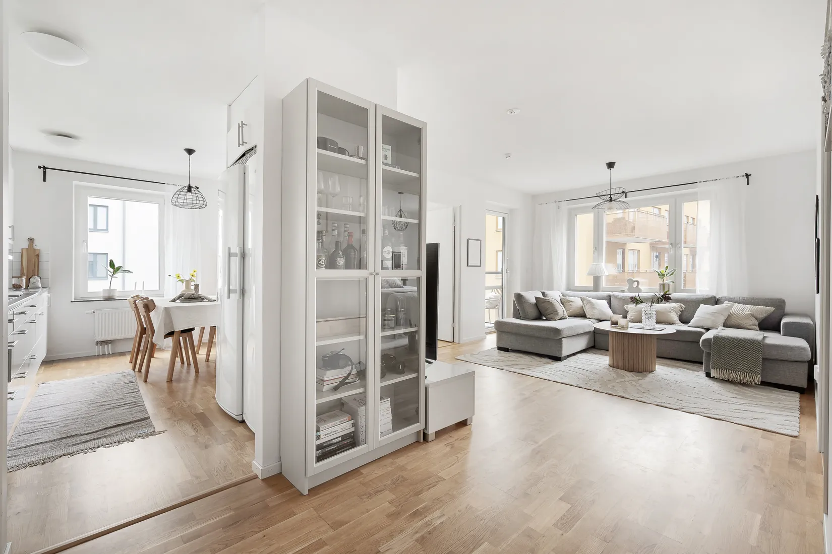Bostadsrätt, Jämtlandsgatan 99, Vån 3 (13036/1206), Vällingby Parkstad / Råcksta, Stockholm
