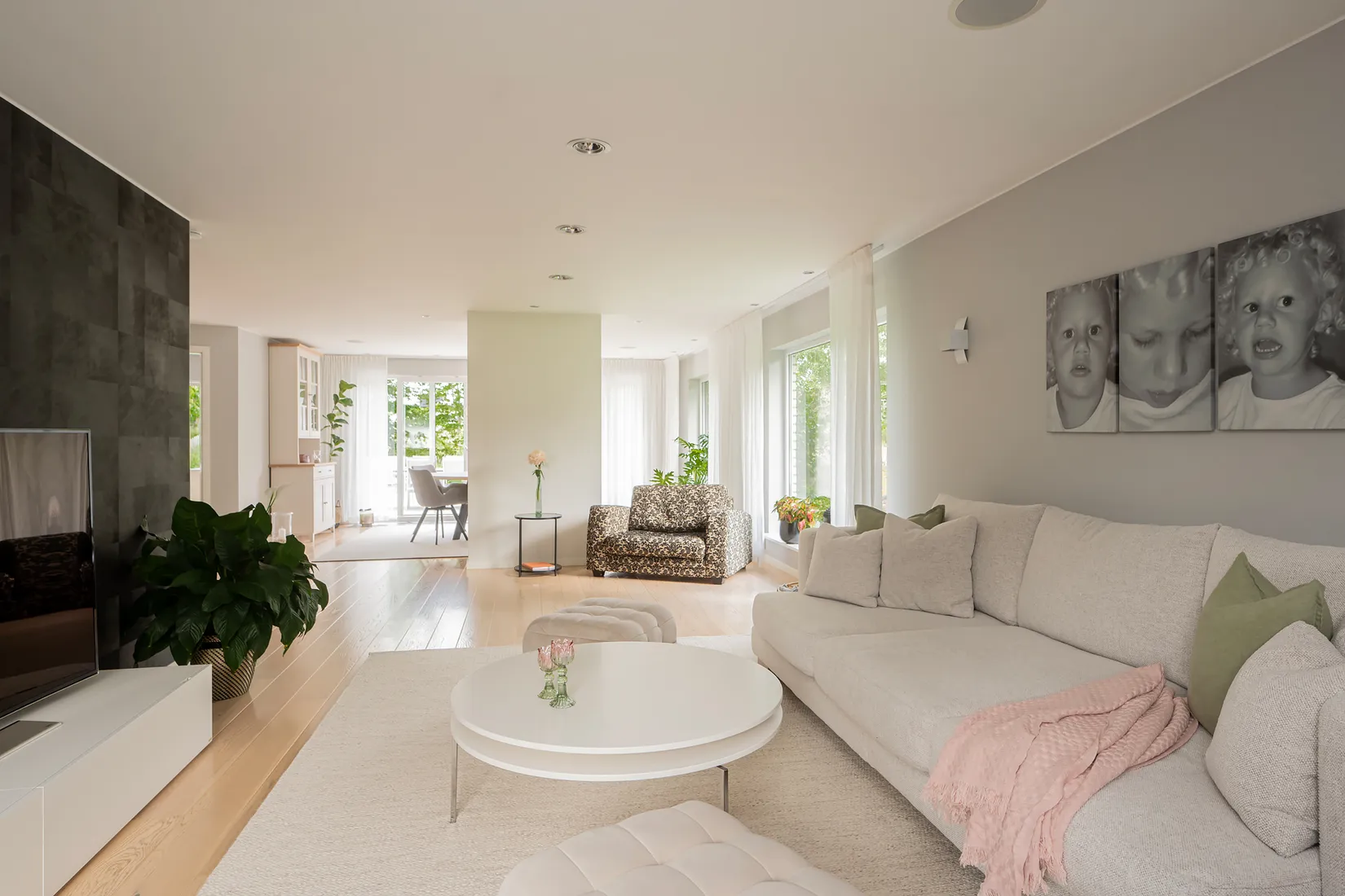 Villa, Skogsvägen 19, Fullersta - Centrala Huddinge, Huddinge