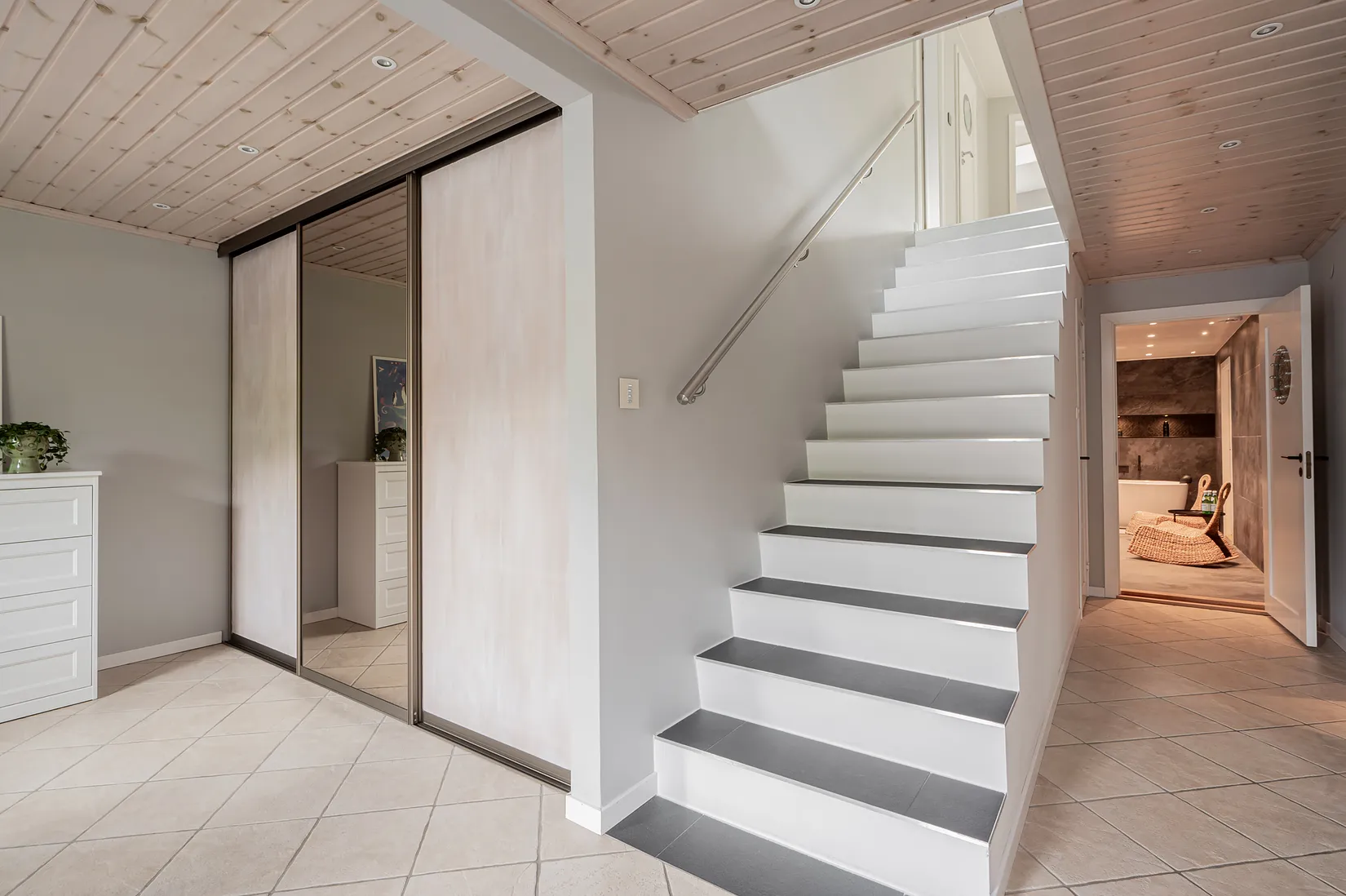 Villa, Skogsvägen 19, Fullersta - Centrala Huddinge, Huddinge