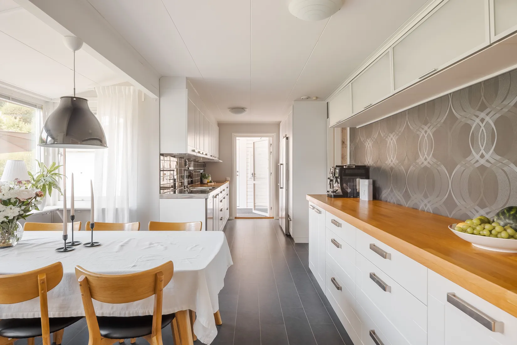 Villa, Radhus, Bolmörtsvägen 5, Dälderna, Skövde