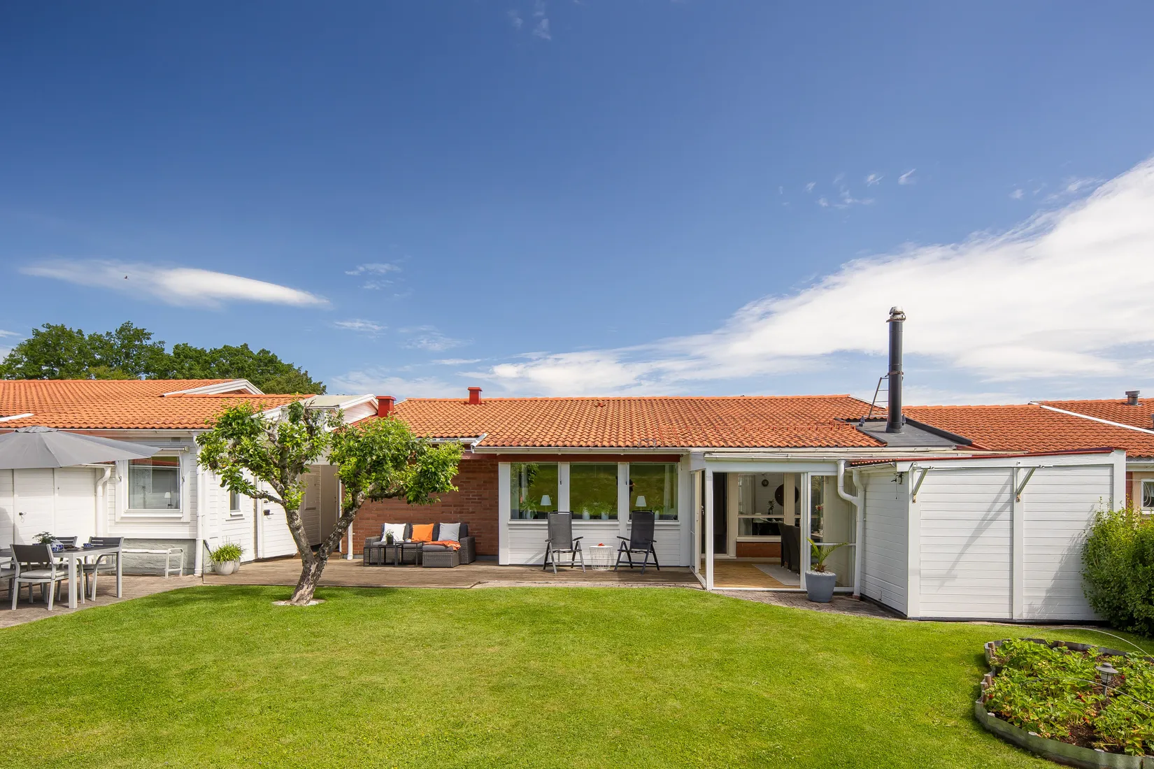 Villa, Radhus, Bolmörtsvägen 5, Dälderna, Skövde