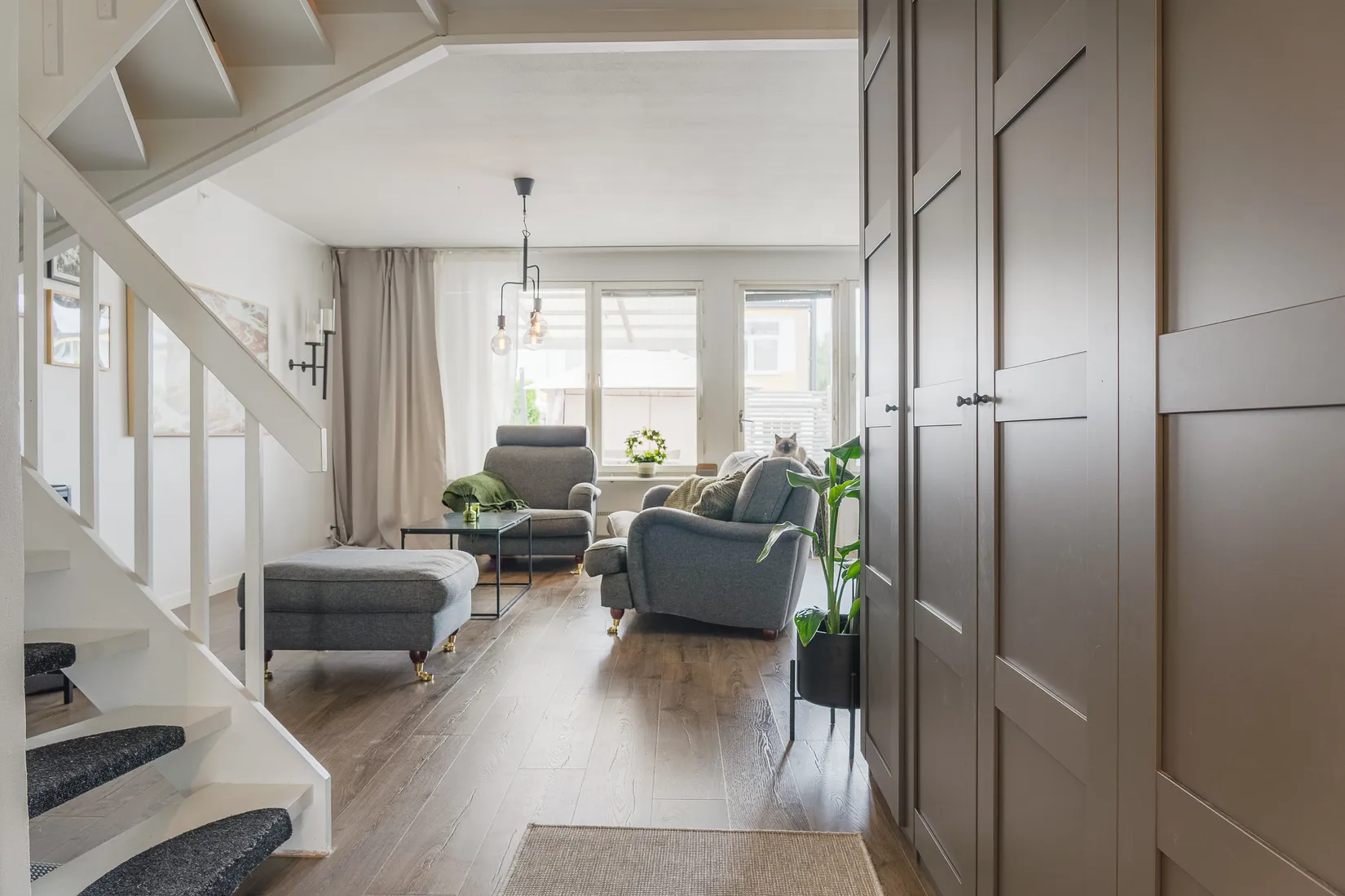Villa, Radhus, Trumpetvägen 73, Slagsta, Eskilstuna