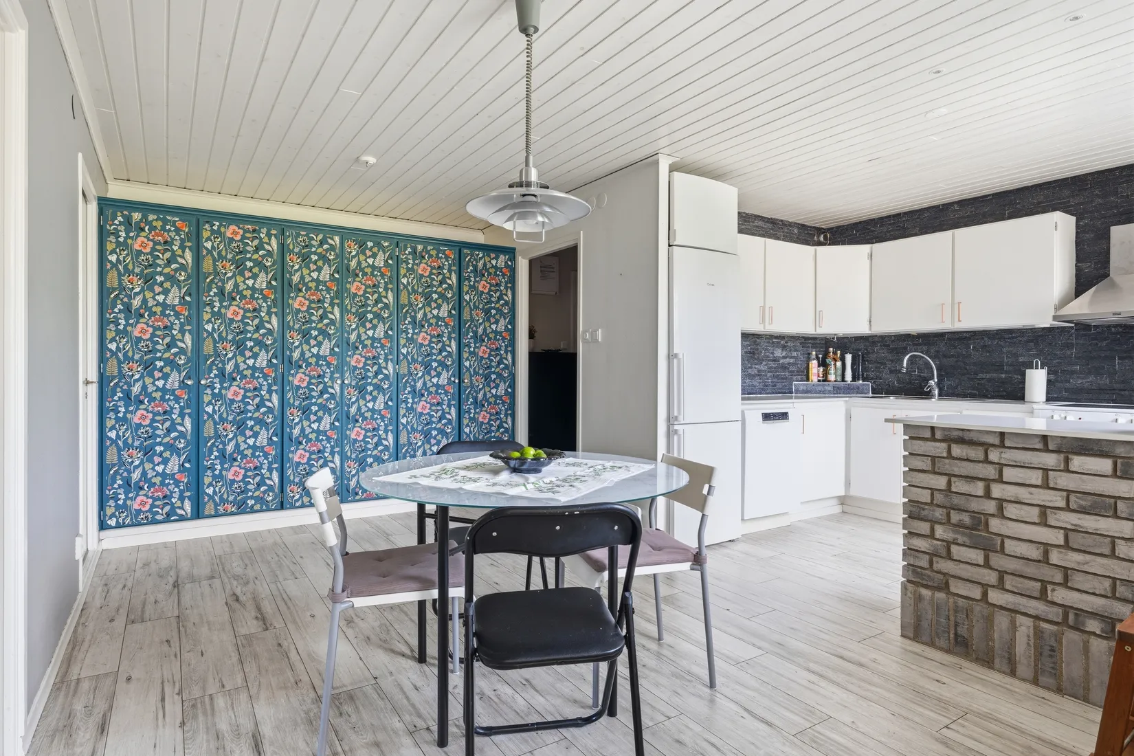 Bostadsrätt, Allévägen 13C, Runby, Upplands Väsby